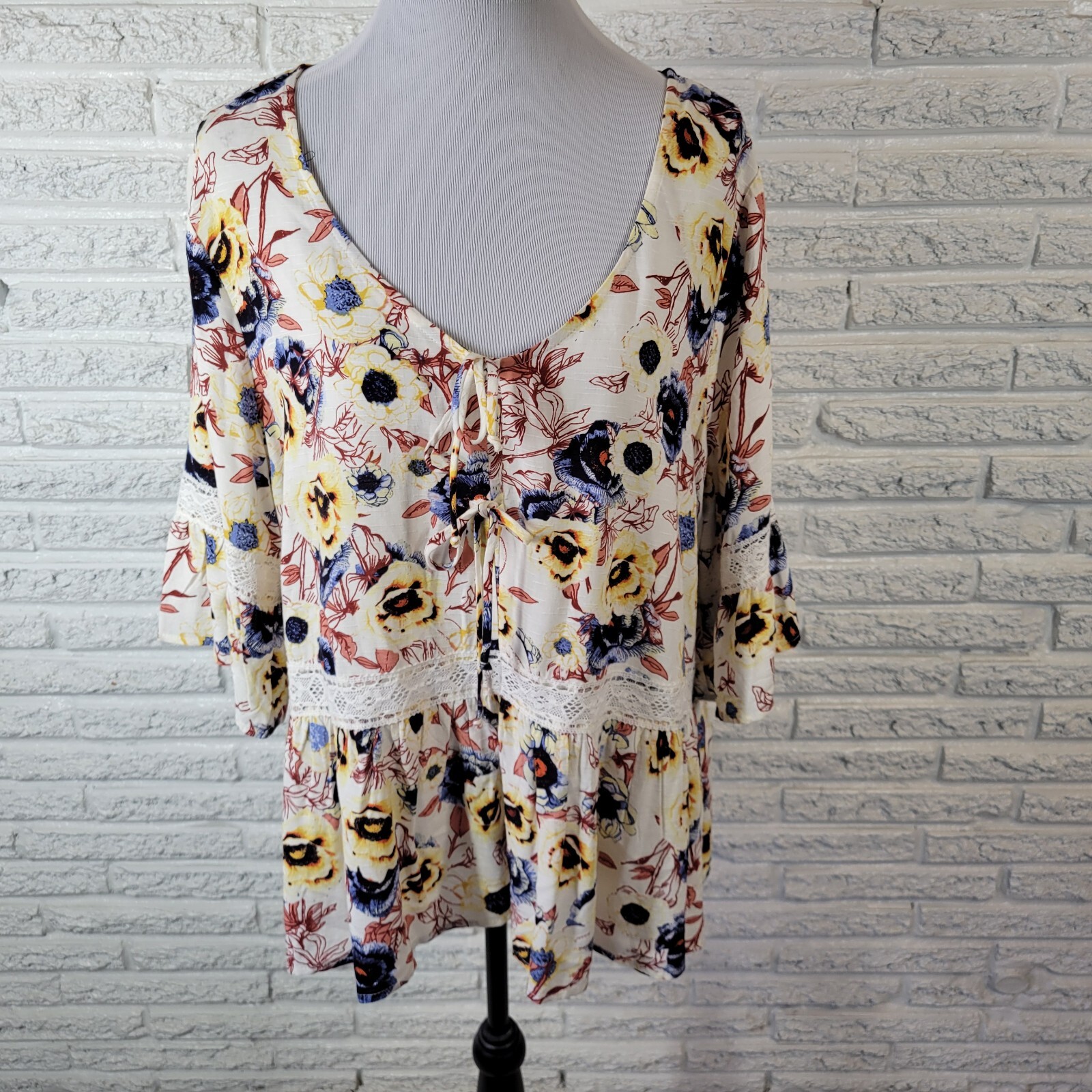 Maurices Womens Top 0X Plus Baby Doll Bell Sleeve Blue Brown Floral Lightweight