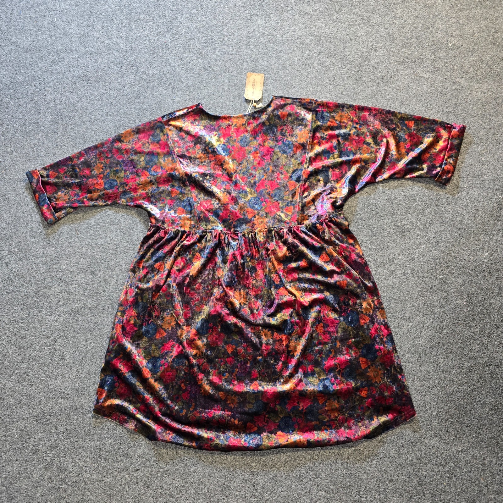Natural Life Top Womens Small Red Floral Velour A Line 3/4 Sleeve Hippie Boho