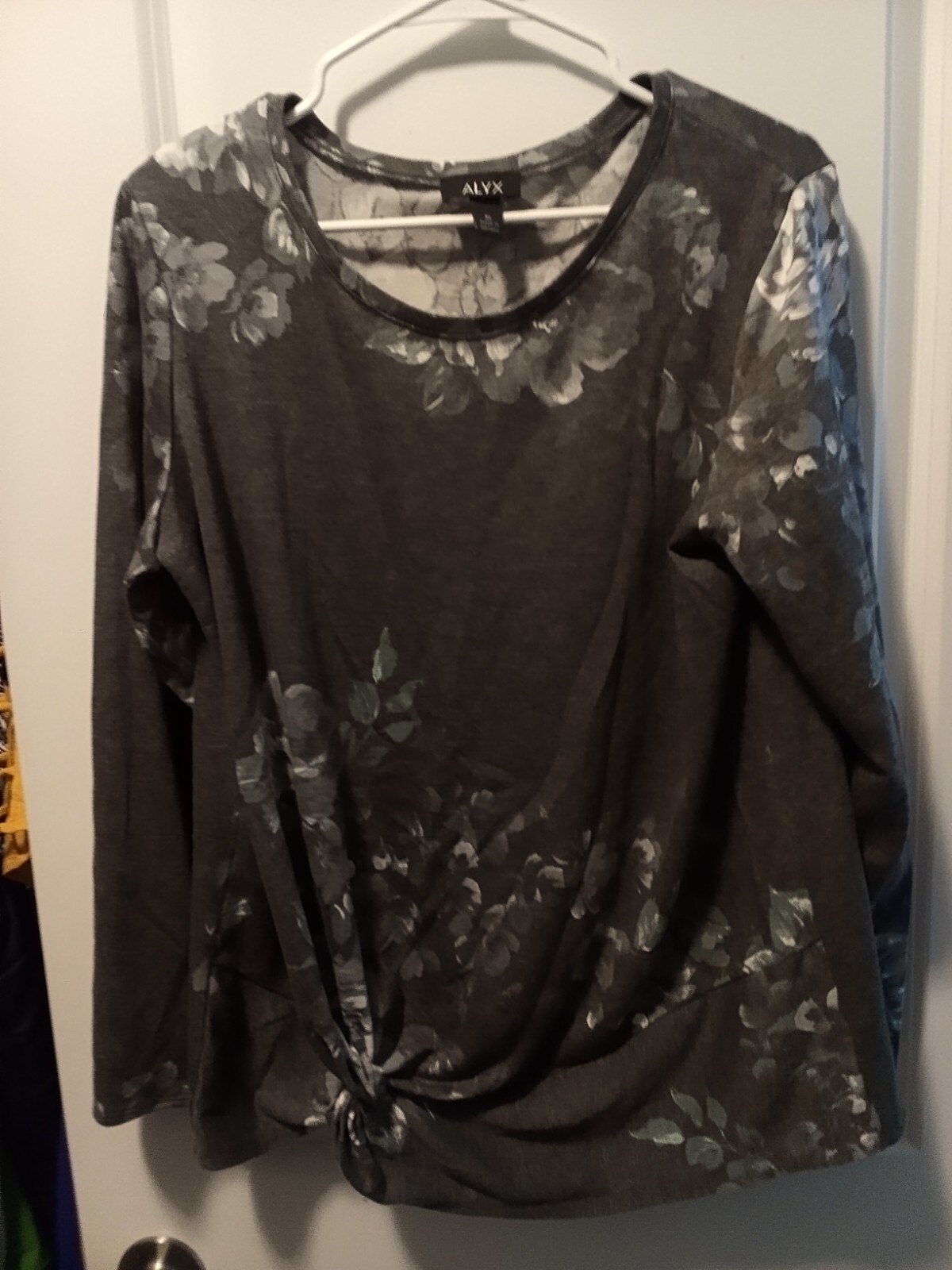 XL Long Sleeve Gray Women’s Fashion Shirt Floral Soft Comfortable Ladies Top