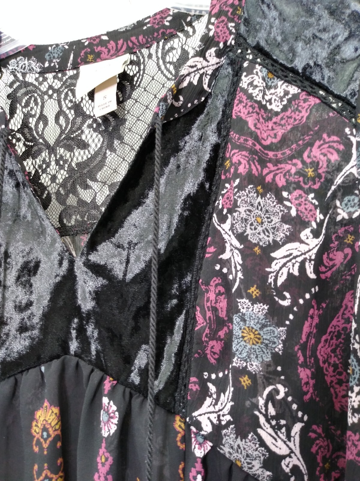 Knox Rose Women’s Size S Boho Tunic Sheer Tassel Ruffle Velvet Black Lace