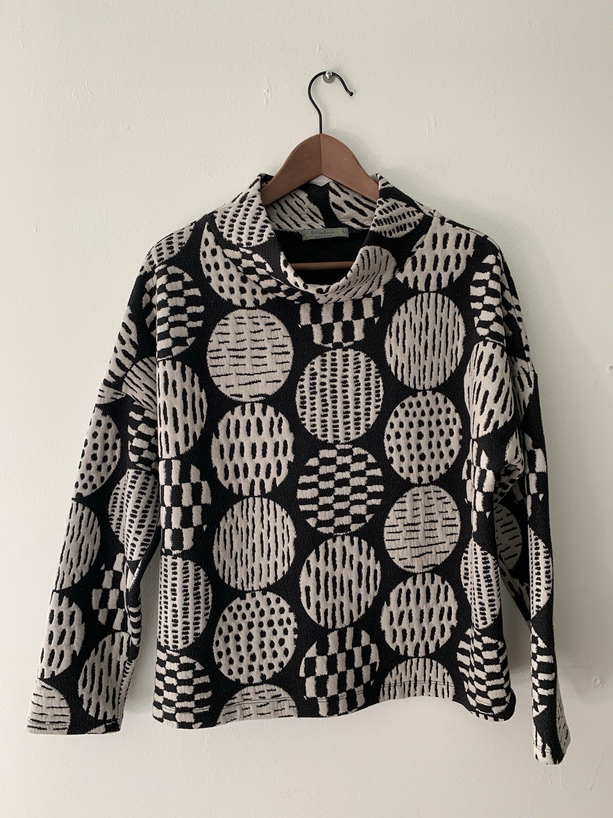 Chalet Et Ceci Alayna Top In Charcoal Sz M Long Sleeve Mock Neck Lagenlook Art