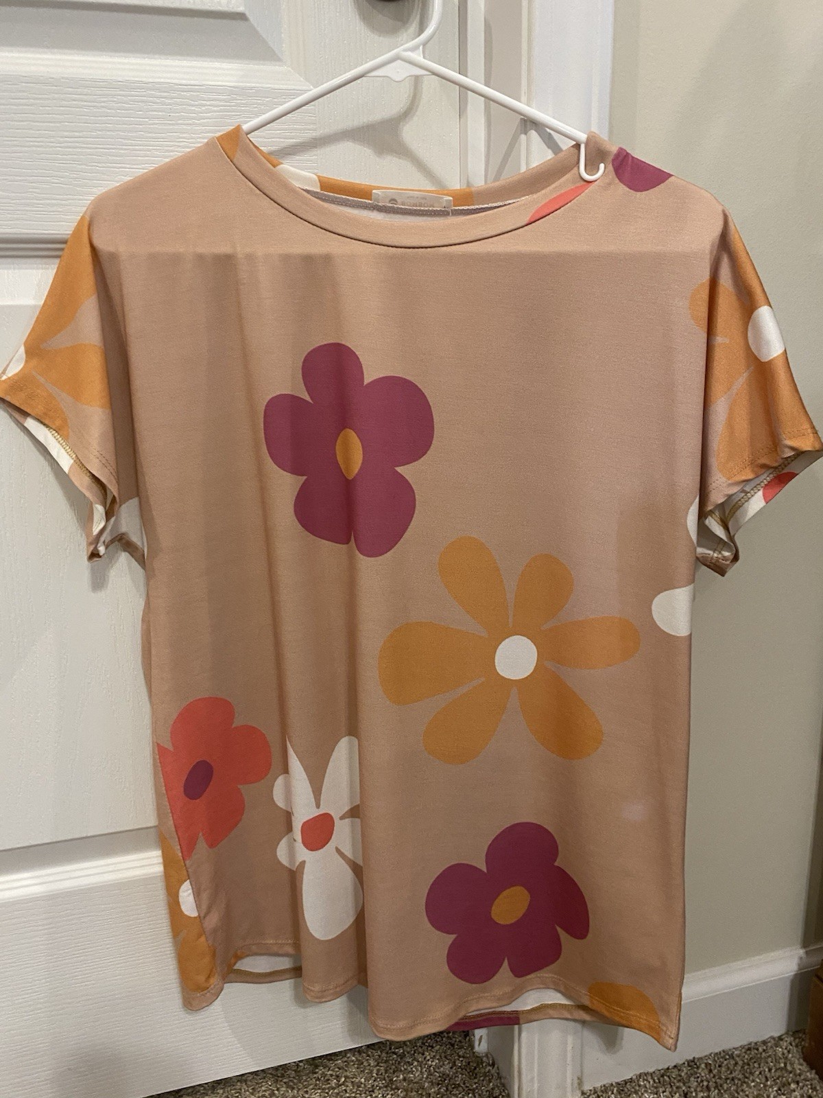 Womens Bombom Floral Tshirt, Size Medium