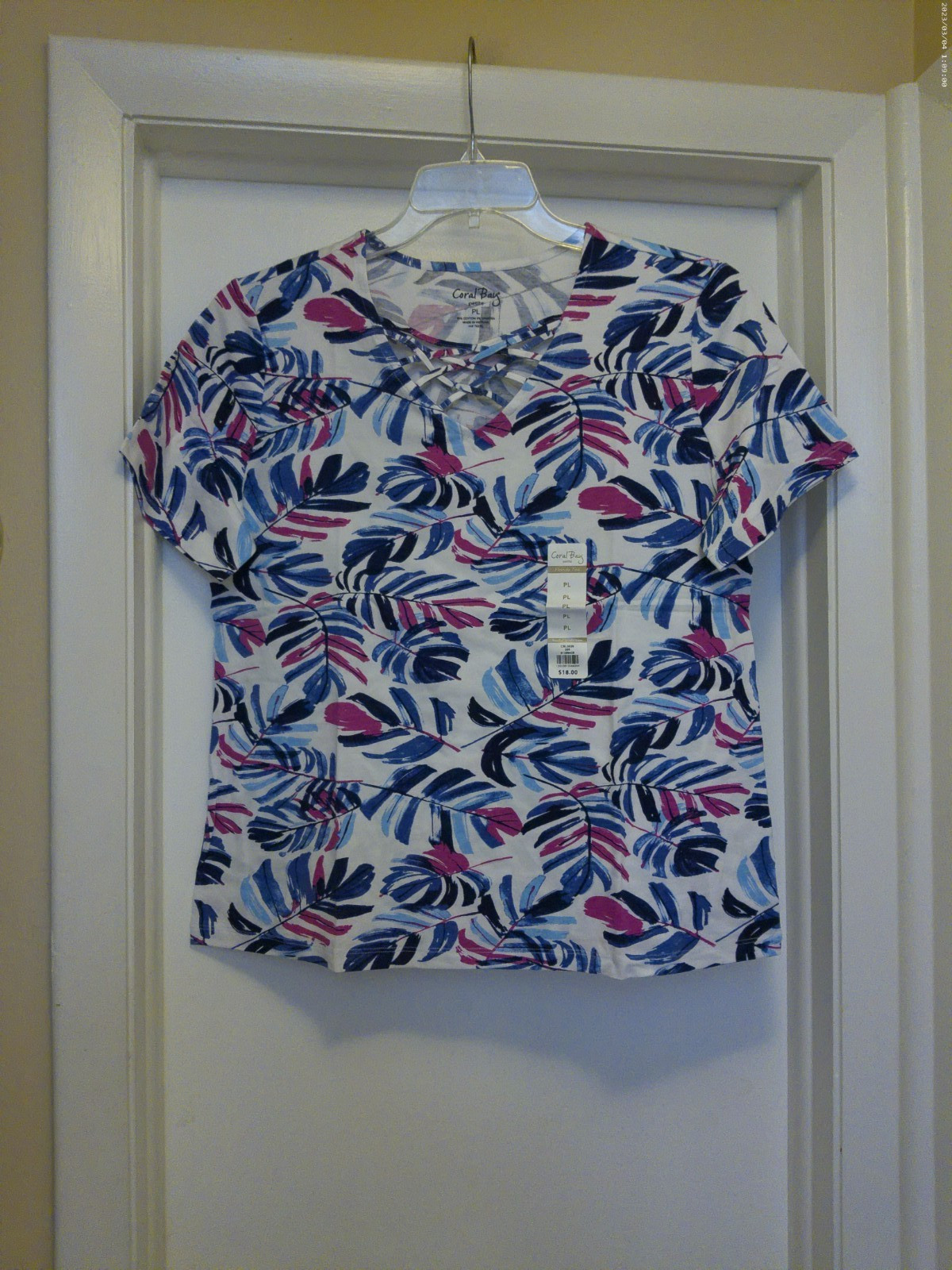 Coral Bay Petite Leaf Print Crisscross Neck Top Size Petite Large New