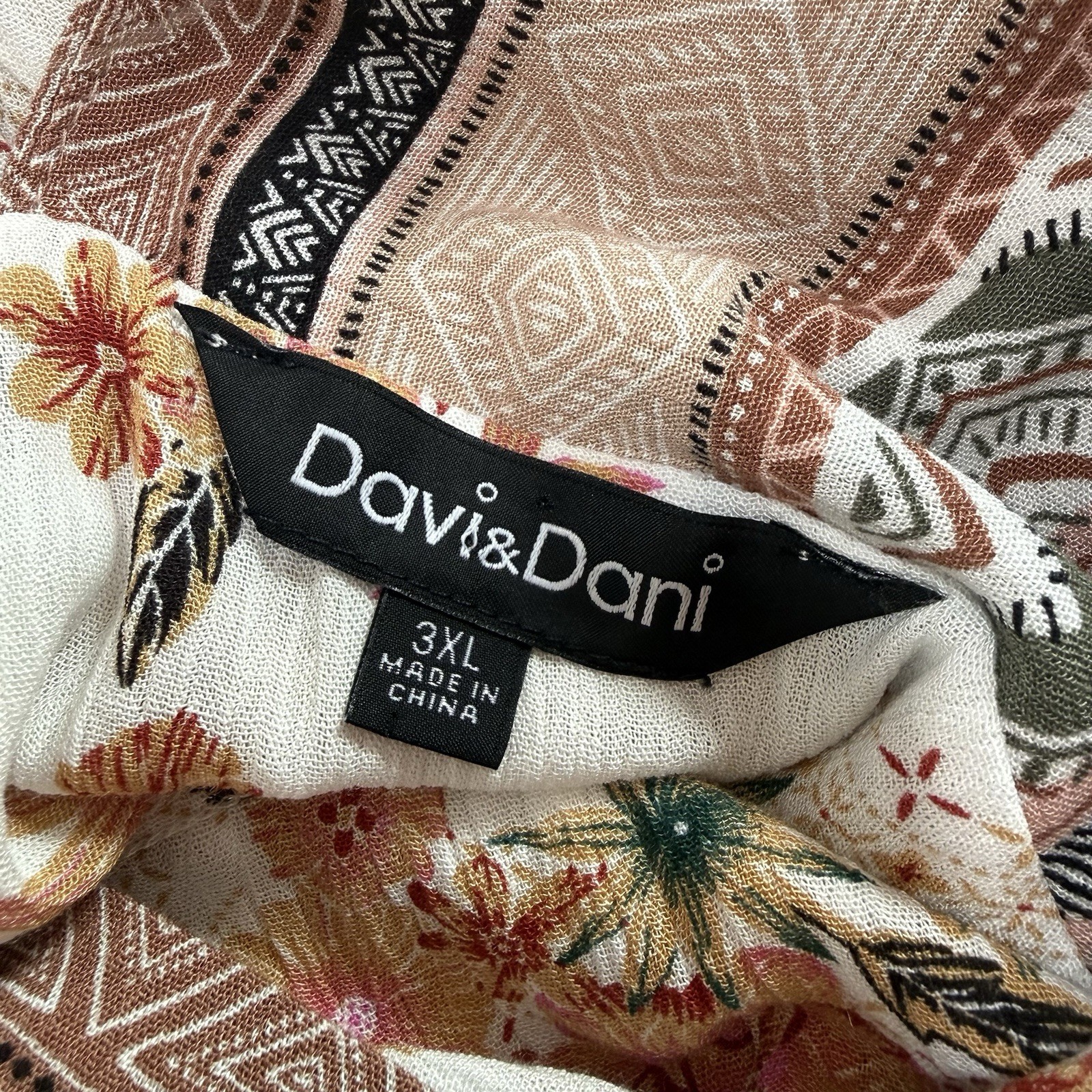 NWT Davi & Dani white muted floral aztec tie vneck babydoll gauze blouse size 3x