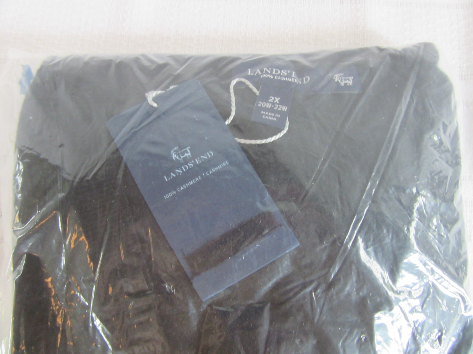 Lands’ End 100% Cashmere Classic Long Sleeve V-Neck Cardigan Black Size 2-X NEW!