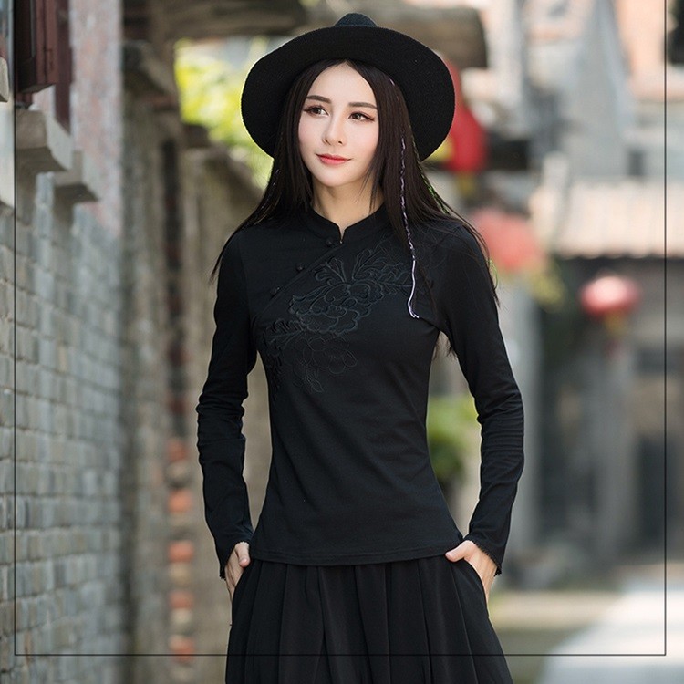 Chinese Style Women Casual Long Sleeve Cheongsam collar T-shirts Embroidery Tops