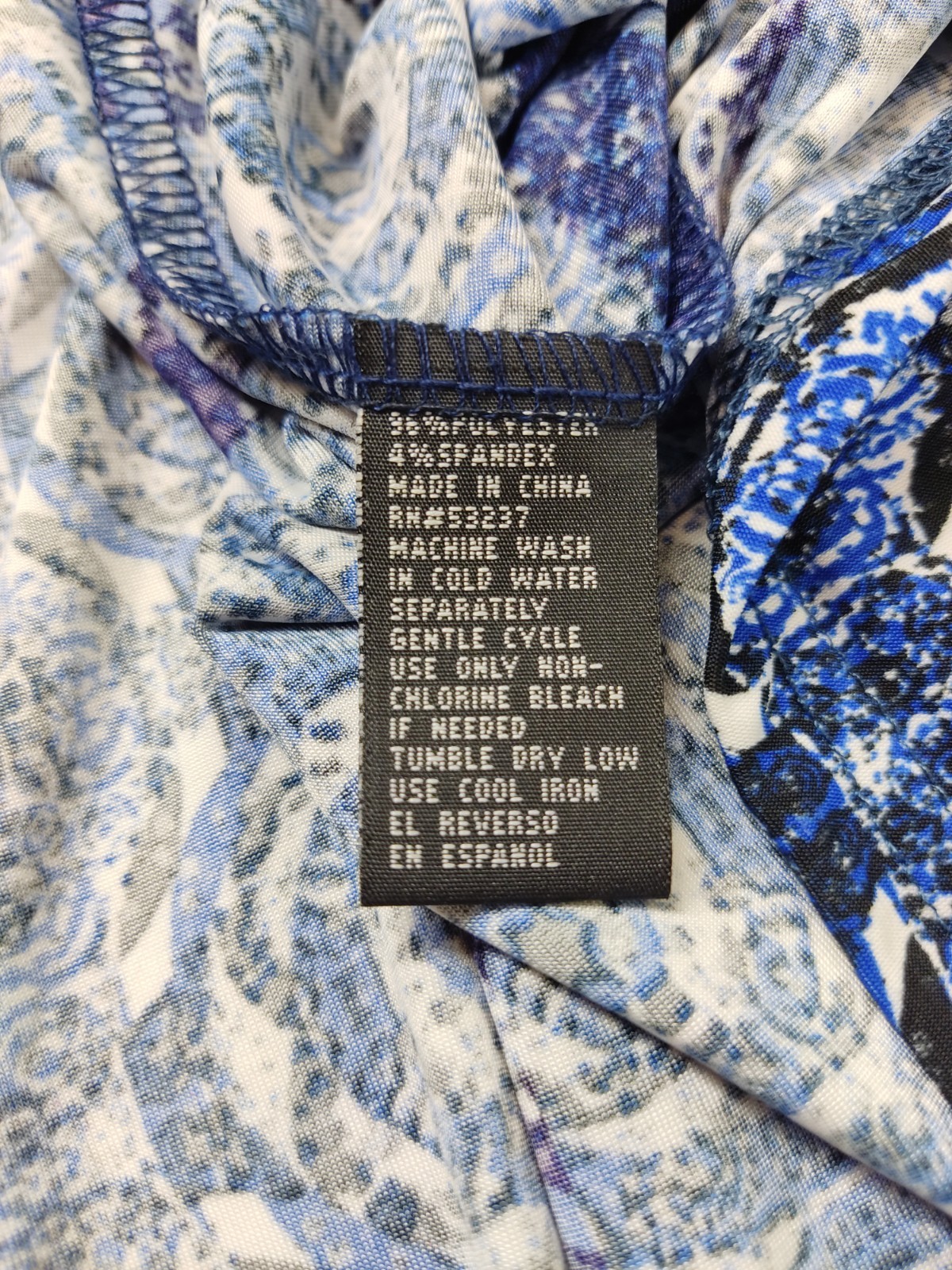 Unique Spectrum Size 2X Black Blue & White Sleeveless Keyhole Neck Stretch Top