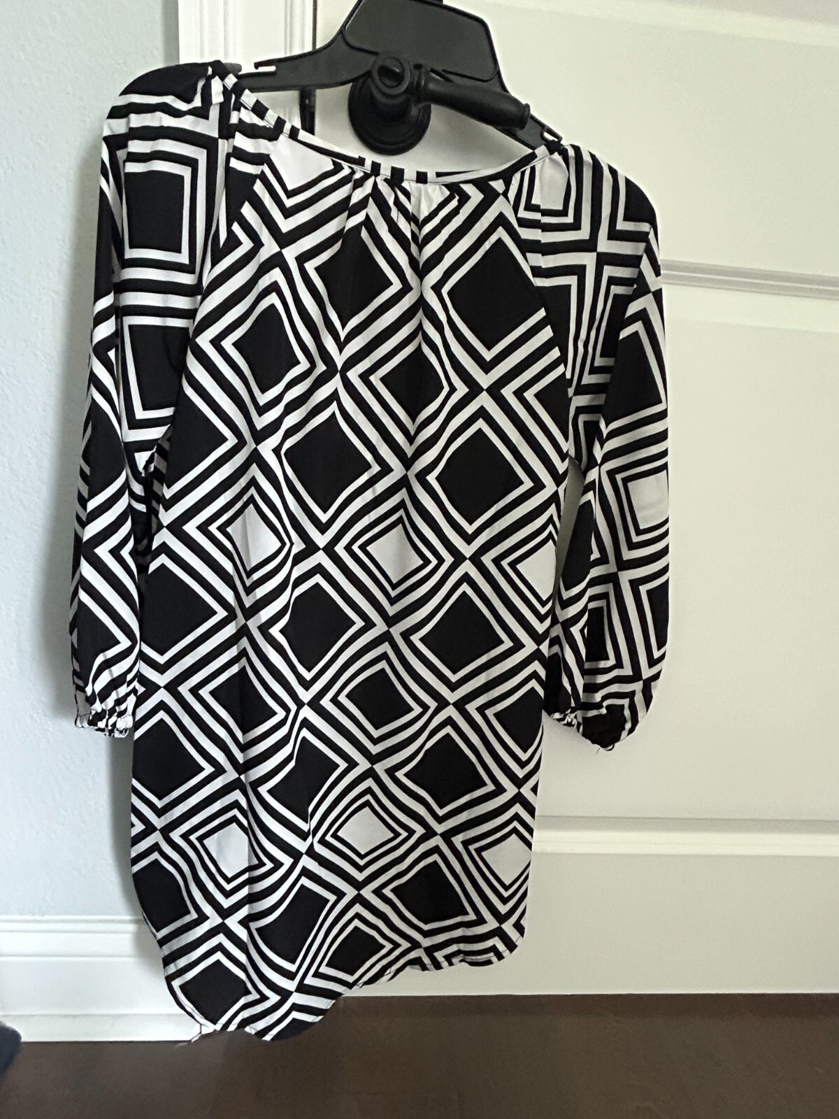 Mud Pie Women’s Black / White Tunic Top Size S Small 4-6