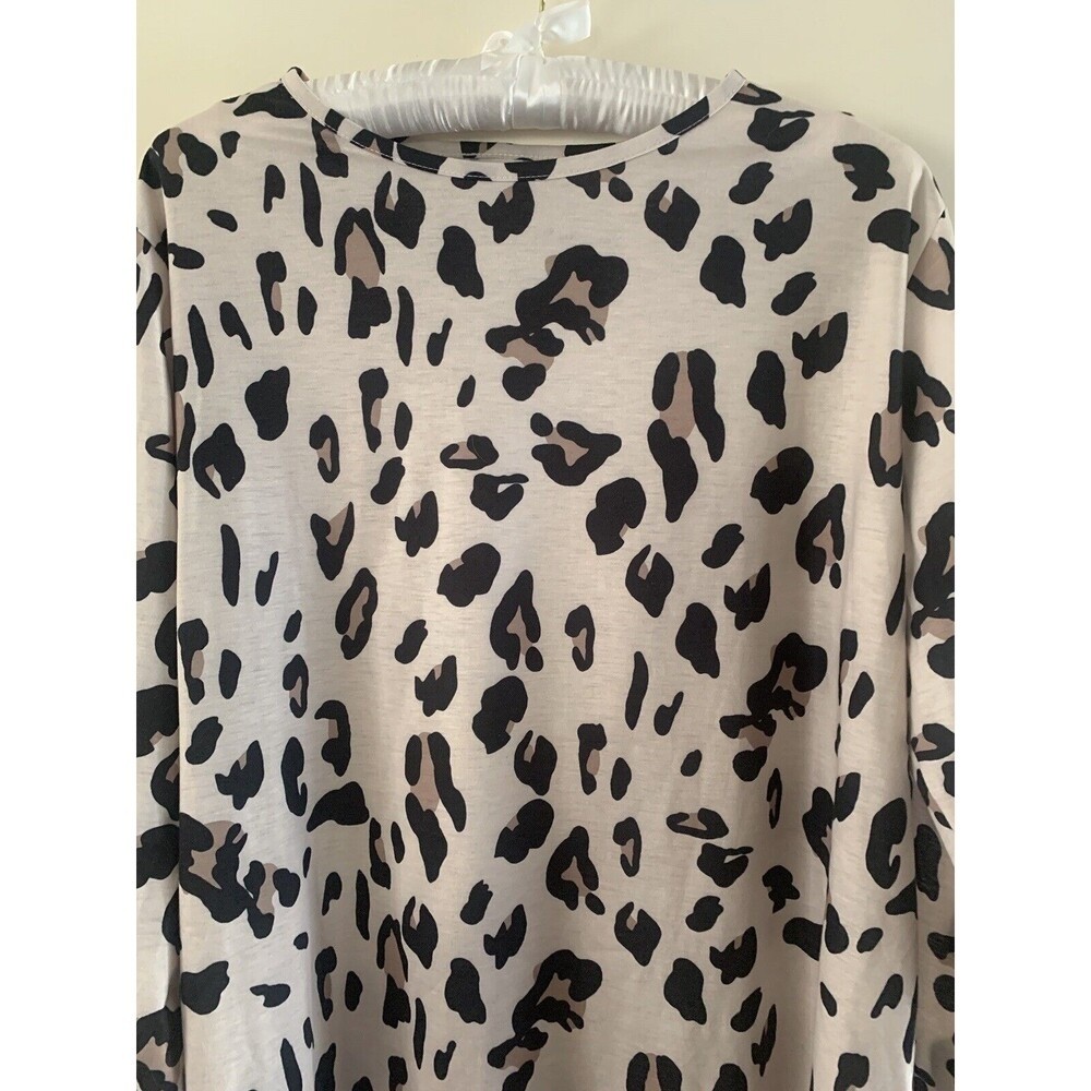 Tickled Teal 1X Long Tunic Top With Animal Print Long Sleeve Boat Neck. Plus SZ