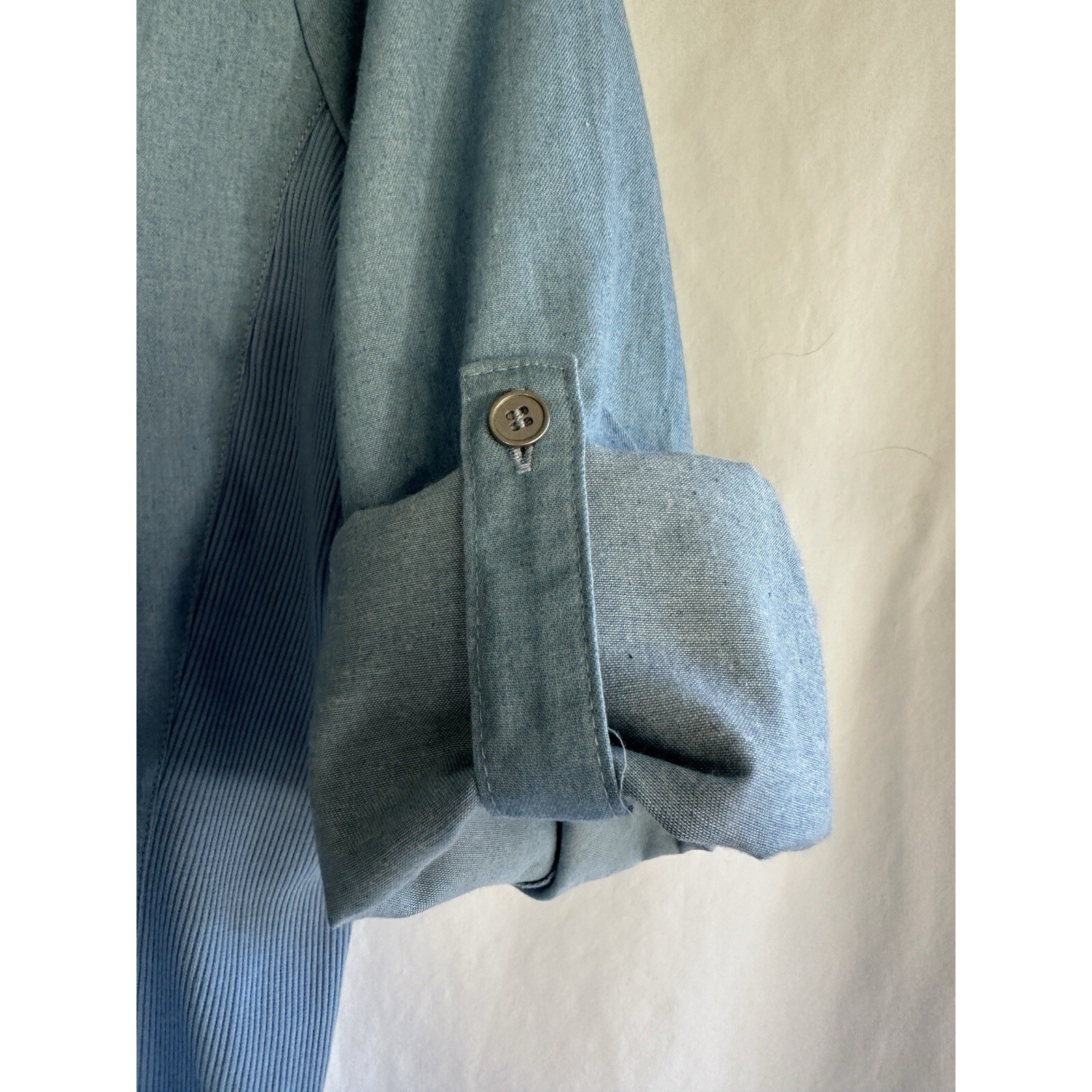 NY Collection New Women’s Size L Pleated Pullover Top Roll-Tab-Sleeve Light Blue