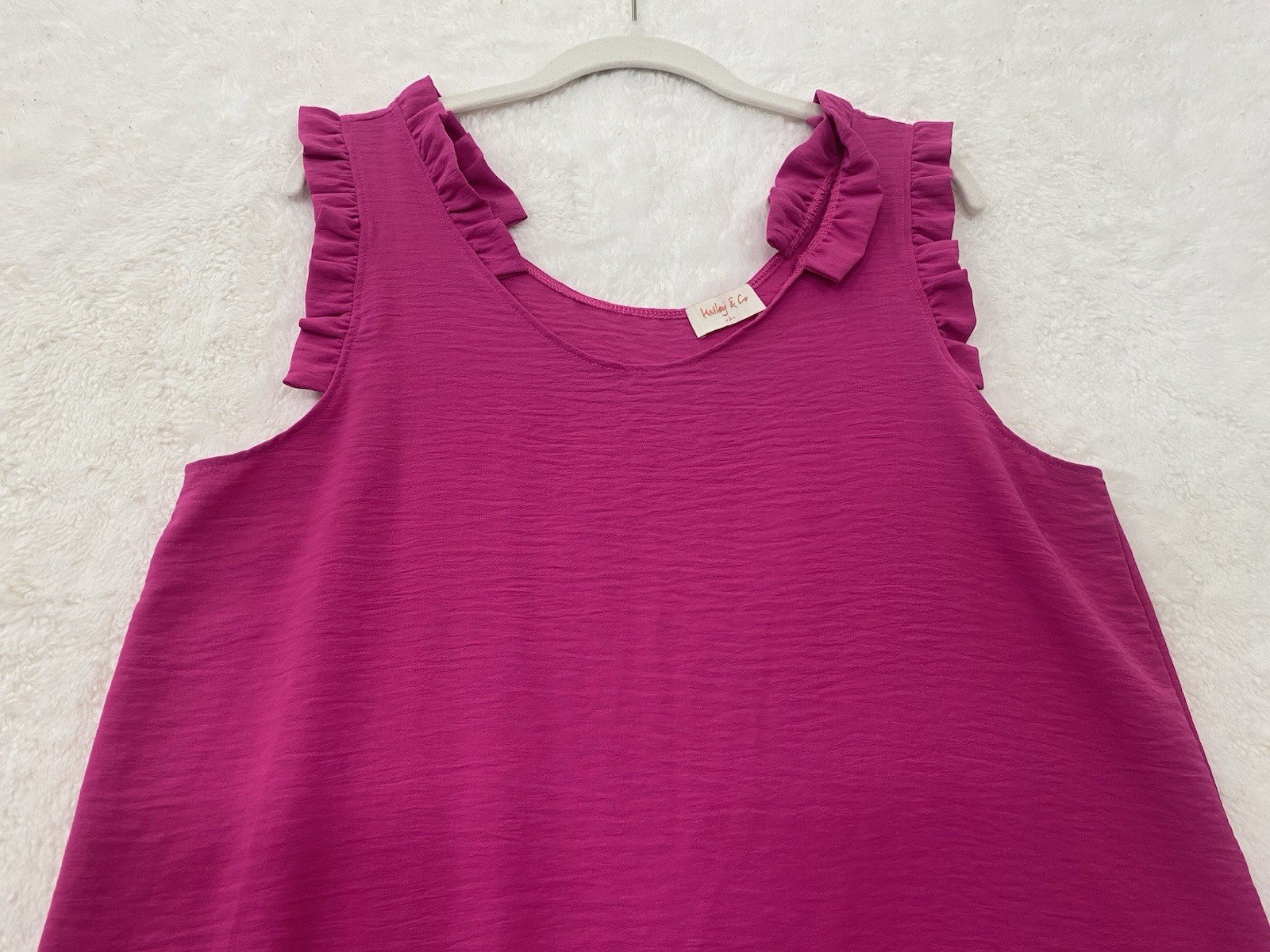 Womens Hot Pink Ruffle Sleeveless Top Size Large Textured Summer Chic