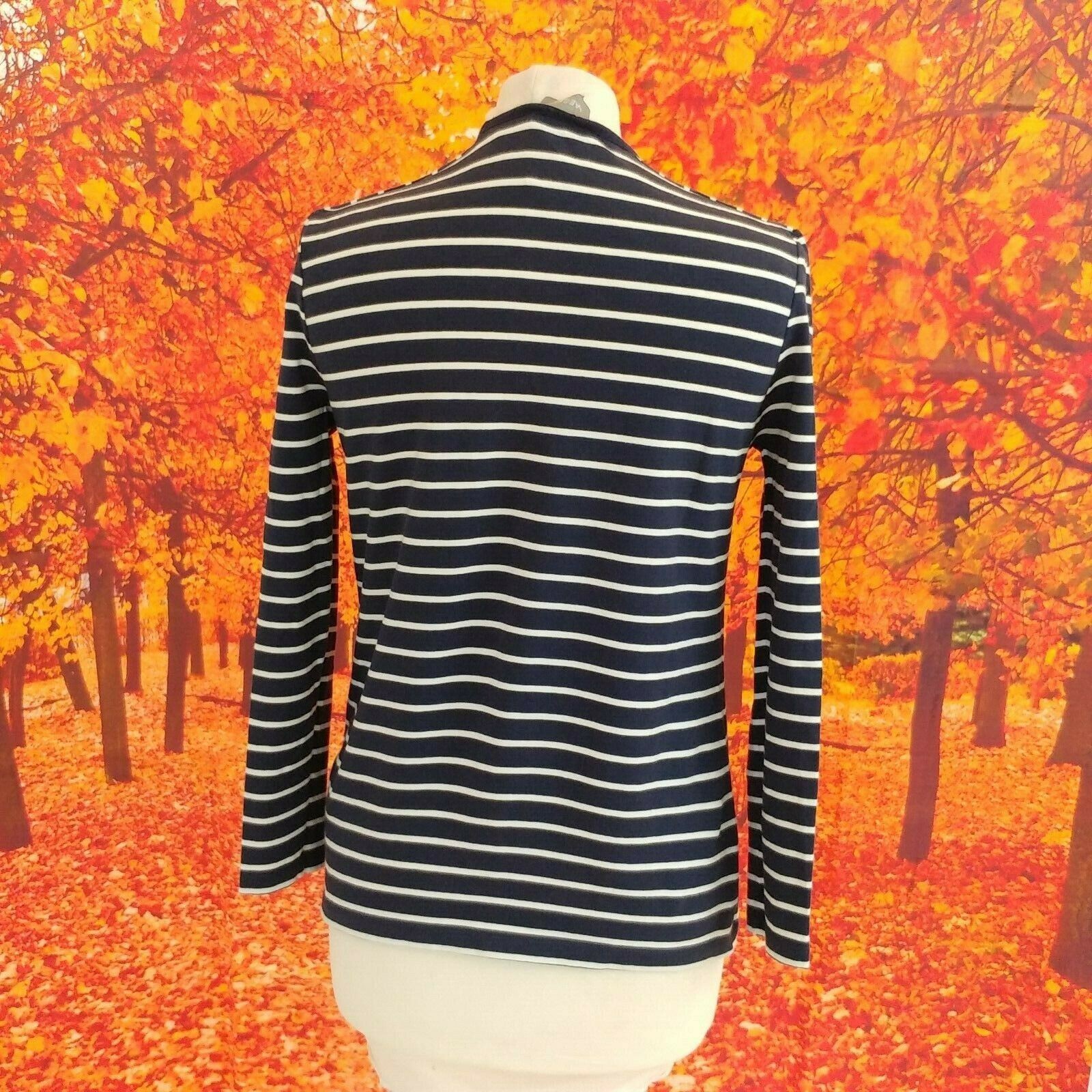 Jaeger blue white 95% cotton 5% elastane long sleeve top. UK women’s size XS
