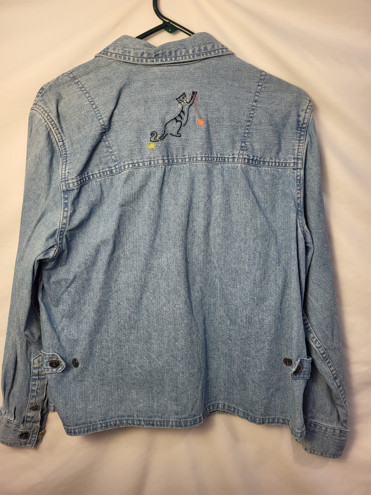 Vintage Christopher Banks Abstract Cats Womens Med Yarn Denim Shirt Embroidered