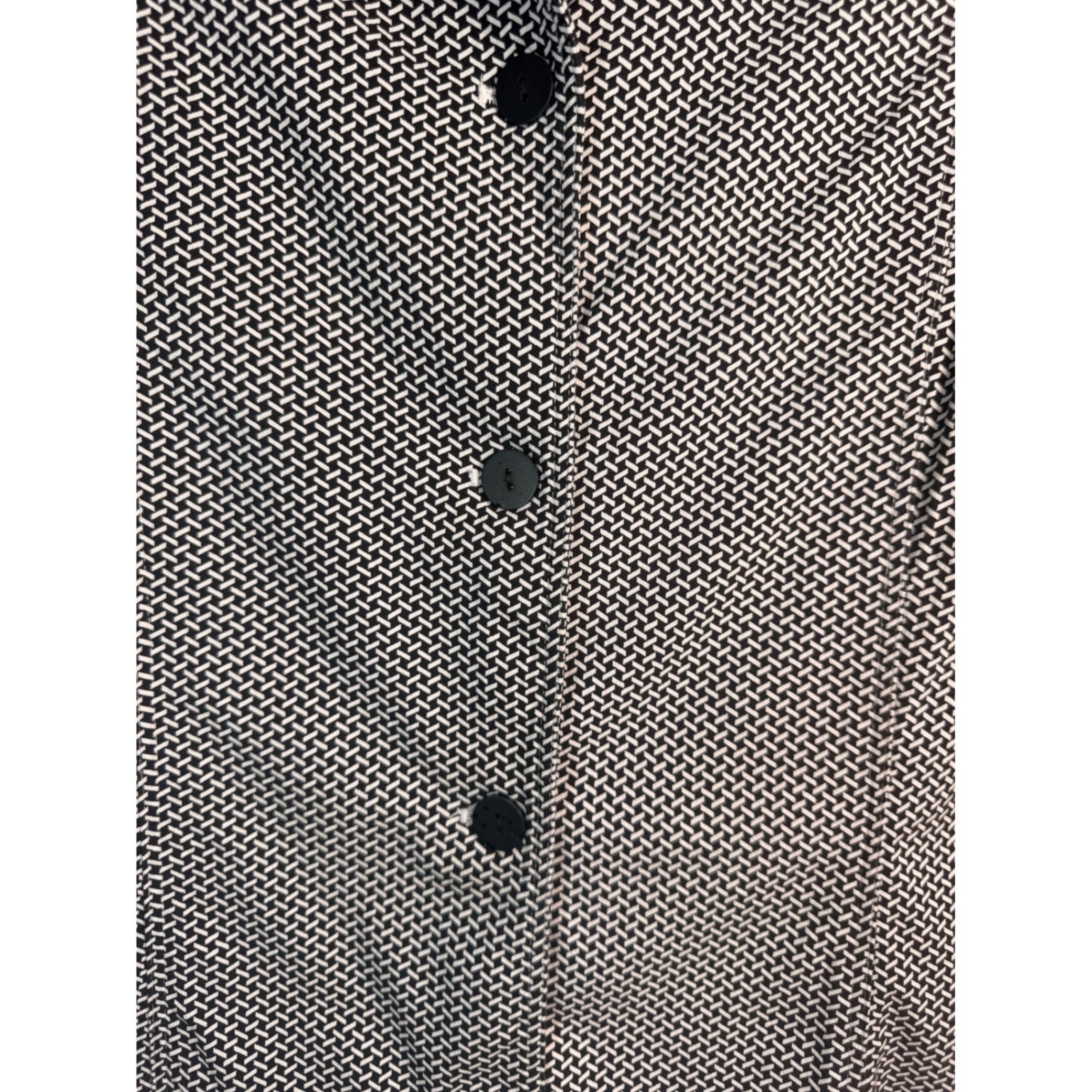 Black White Geometric Button Front Blouse XL Rayon Stretch Career Office USA