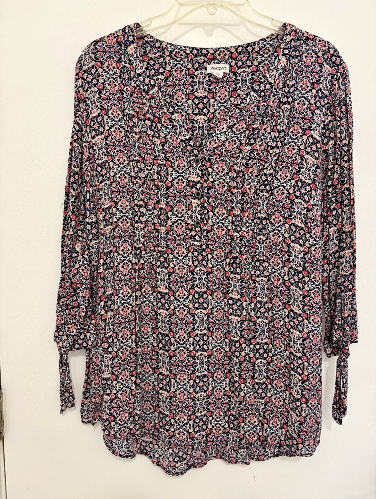 Westport Women’s 1X Plus Navy Paisley V-Neck 3/4 Sleeve Button Front Blouse