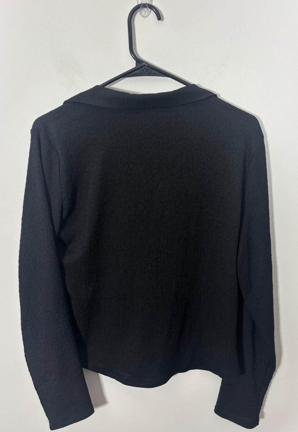 No Boundaries Juniors XL 15-17 Black Long-Sleeve Blouse