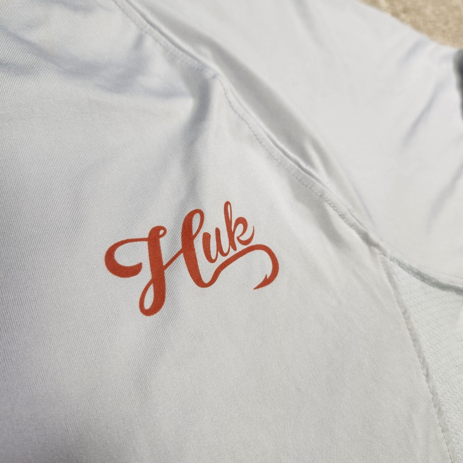 Huk Fishing Shirt Women Large Icon Quick Dry Performance Long Sleeve UPF Gray