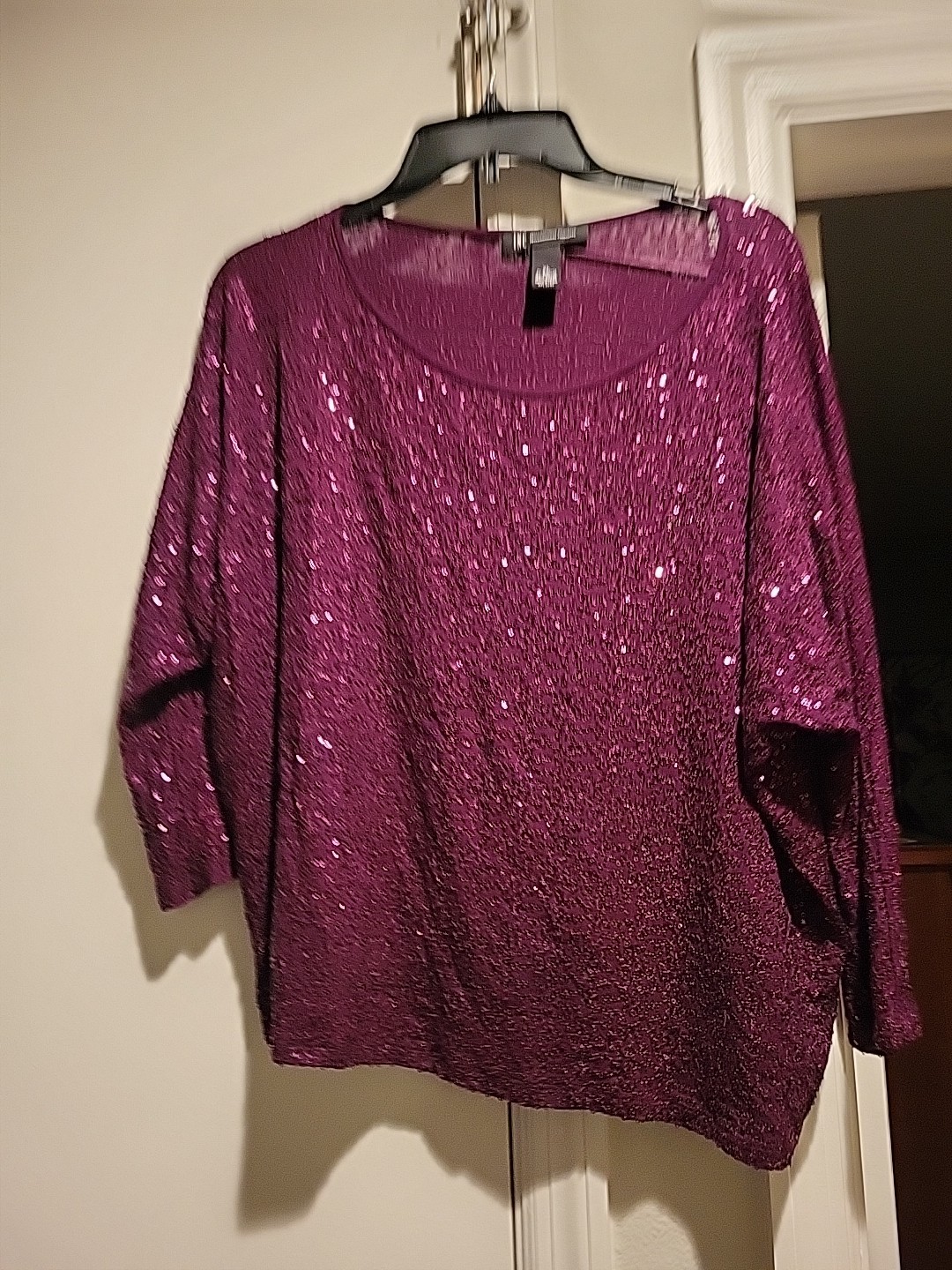 INC wine magenta berry Long sleeve dolman sleeve all over Sequin Top XL