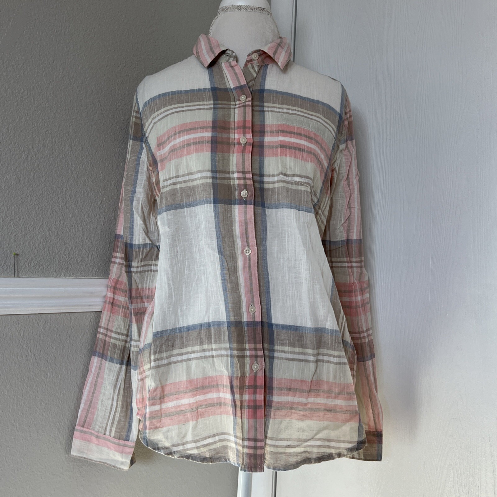 Lucky Brand Beige Pink Gray Plaid Gauze Button Long sleeve Shirt Womens sz L NWT