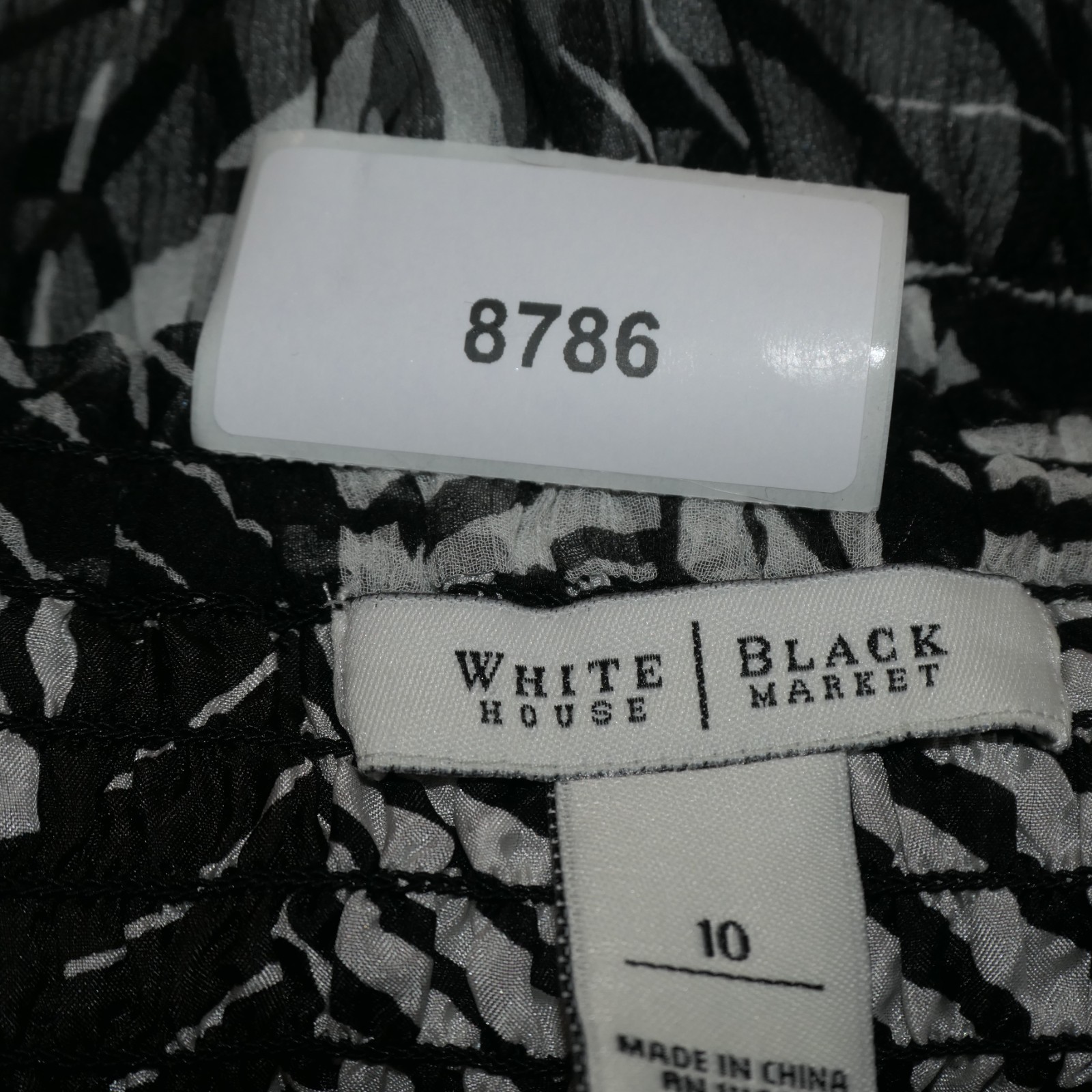 WHBM Blouse Womens Size 10 Black White Silk Smocked Blouse Baby Doll Coastal