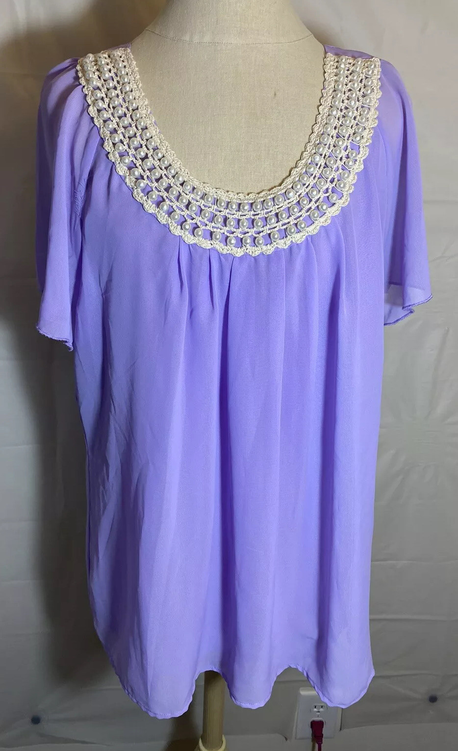 NWT Elementz Womens Pearls Beaded & Crochet Neckline Purple Lined Blouse Sz XL.