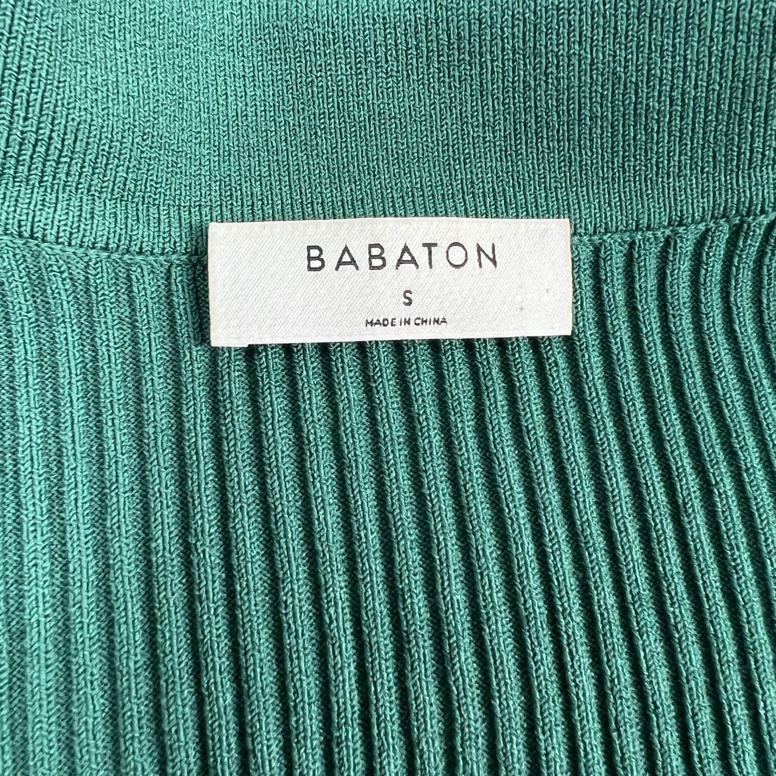 Babaton Sculpt Knit Polo Top Small Green Ribbed Long Sleeve V-Neck Aritzia Prepp