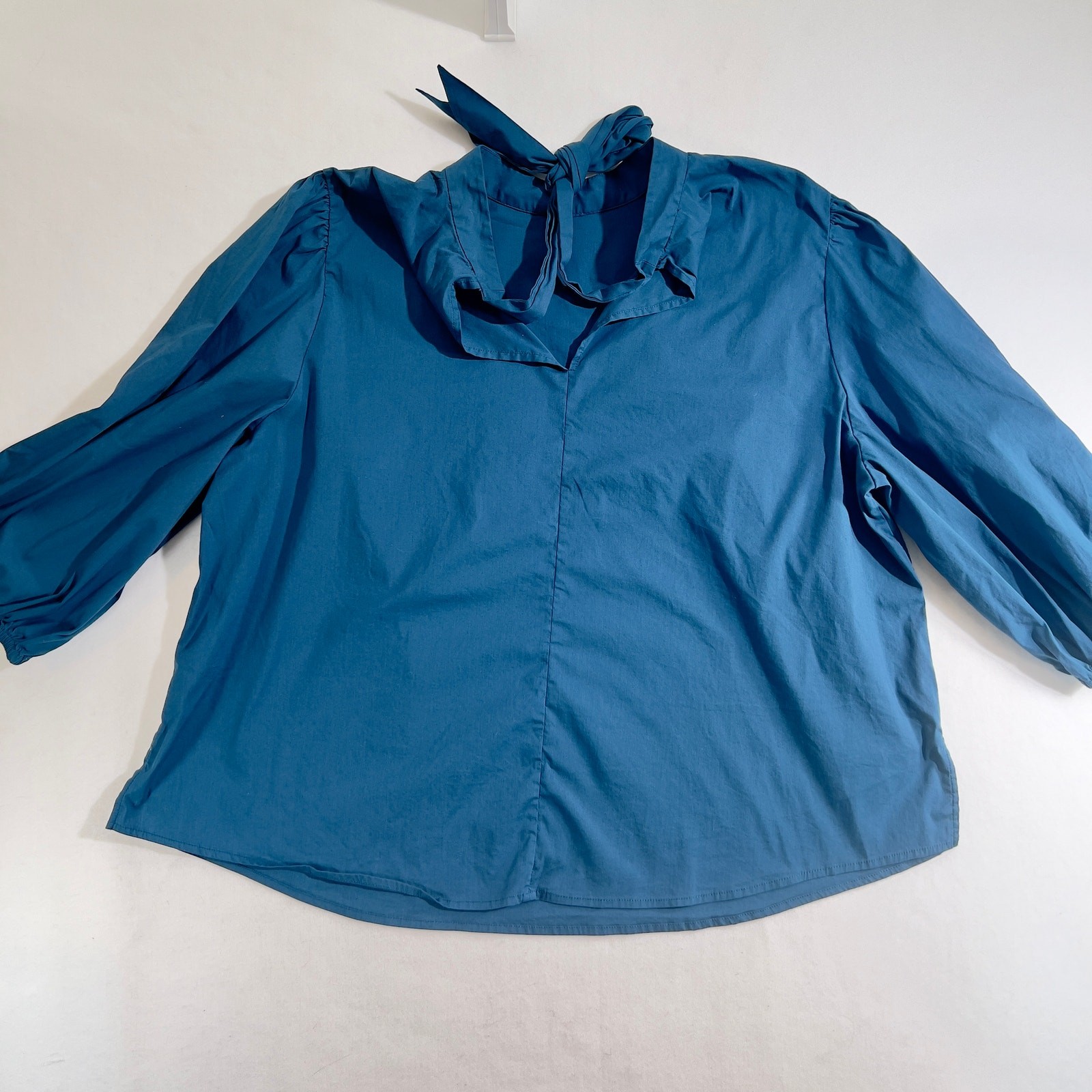 Eloquii Blouse Top Woman 18 Blue Elastic Cuffs Tie Back Plain Front w/ Darts