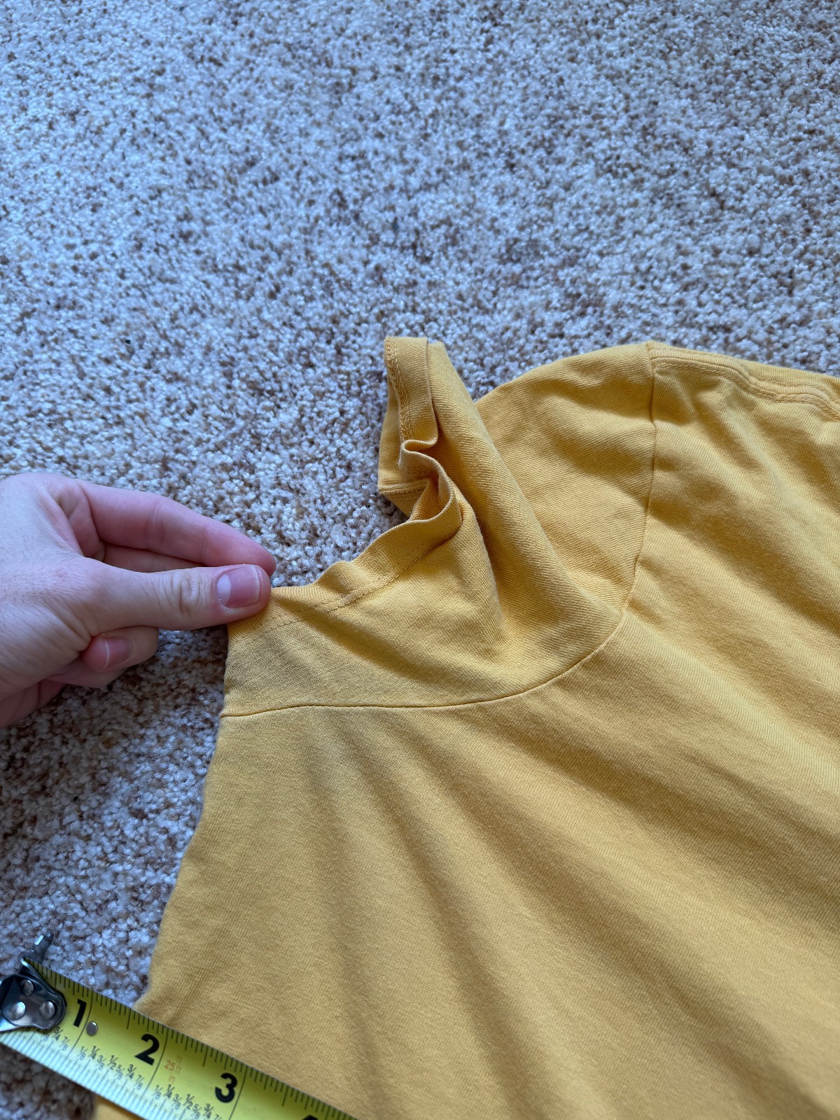 Life is Good Spread Good Vibes T-Shirt XL Yellow Short Sleeve Classic Fit FLAWS
