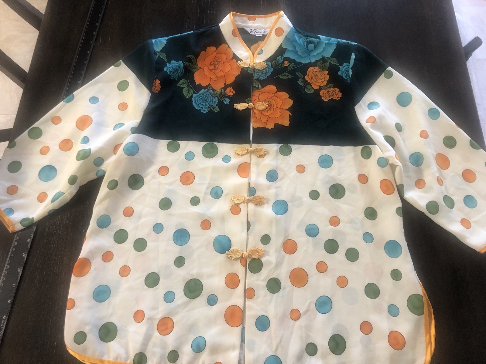 WT Wang Tai Size XXL Blouse Asian Floral Shoulder Pads