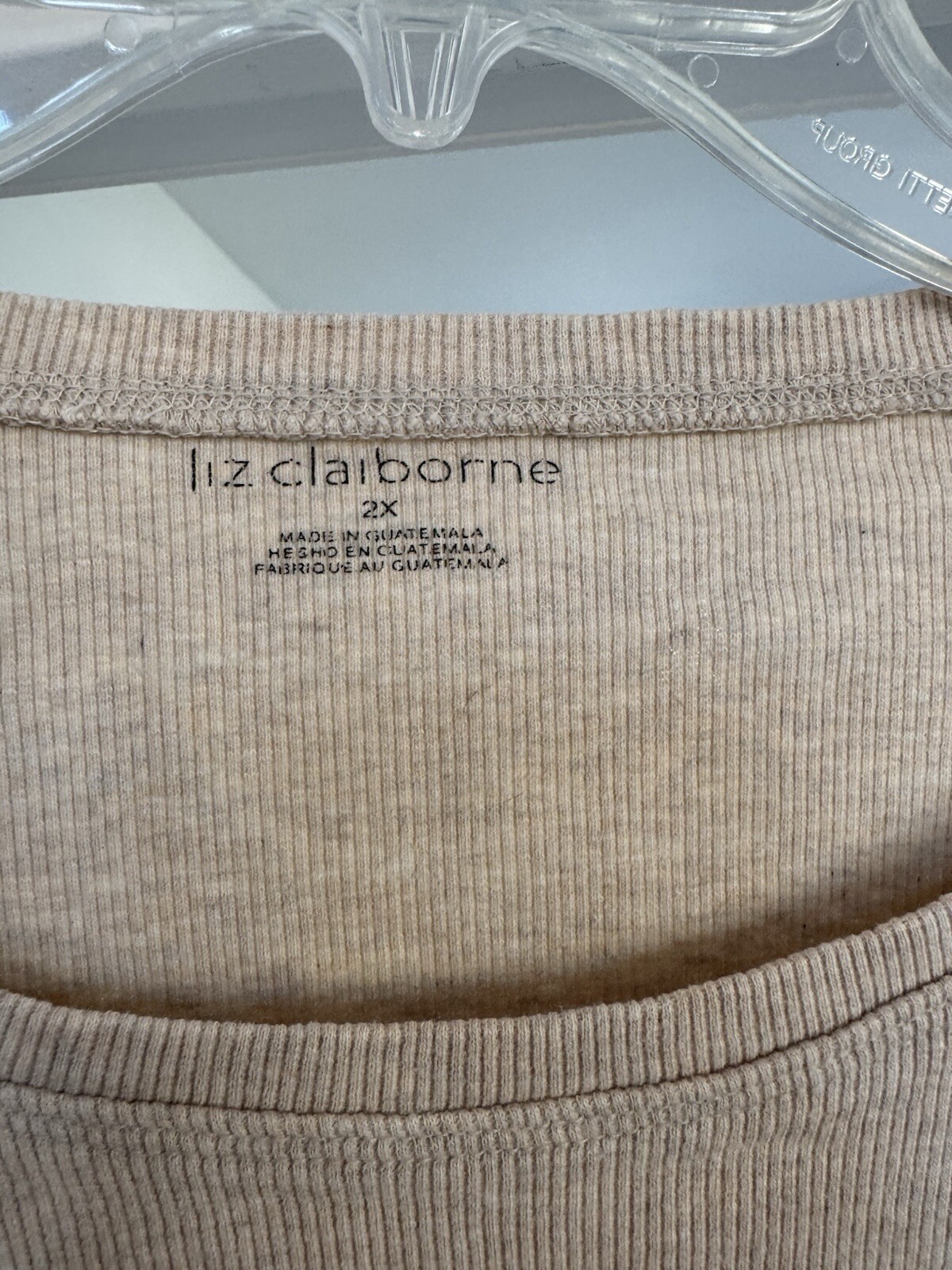 Sz 2X LIZ CLAIBORNE T-Shirt Beige Stretch Long Sleeve Tee Top Poly Cotton Women