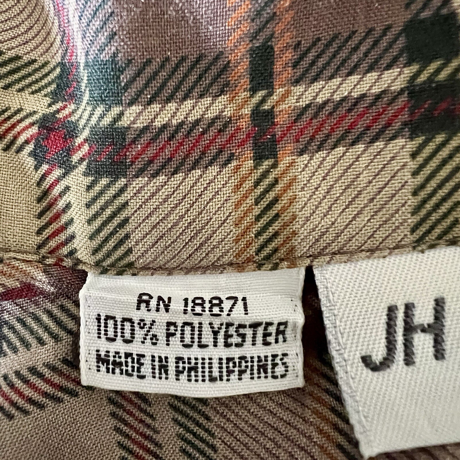 JH Collectibles Size Sm/Med Plaid Top w/Pheasants Fabric Covered Buttons Scarf