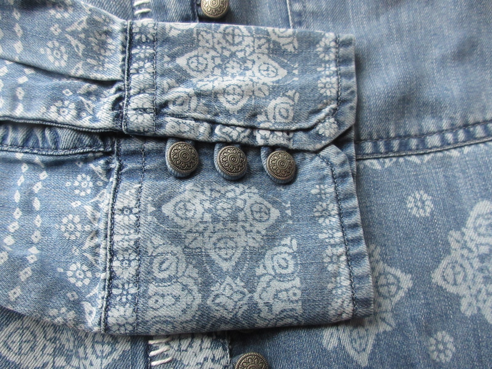 JACHS GIRLFRIEND SIZE M TUNIC BLUE LYOCELL UNIQUE DESIGN ORNATE METAL BUTTONS
