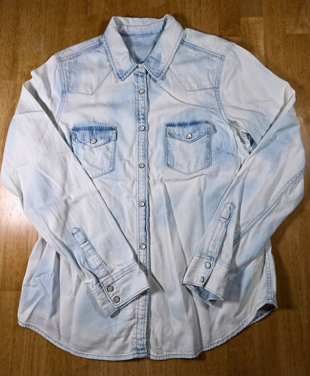 Gap 1969 Womens Large Western Chambray Shirt Pearl Snap Cloud Wash 100% Cotton