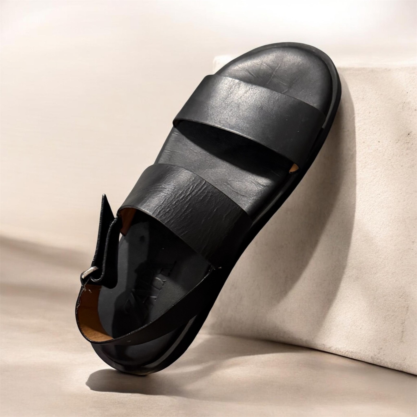 Zara Men slip on sandals black.