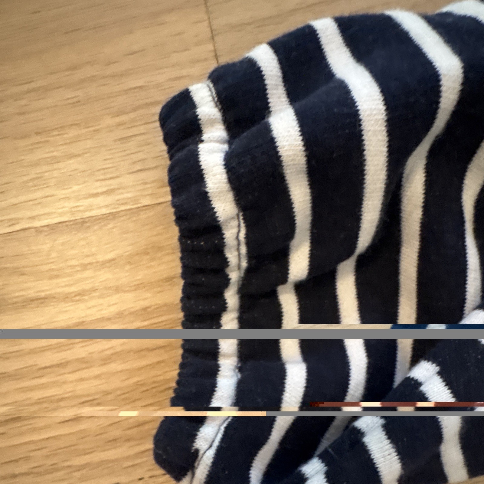 OAT New York Women’s L Navy/White Striped Crew Neck Long Sleeve Sweatshirt
