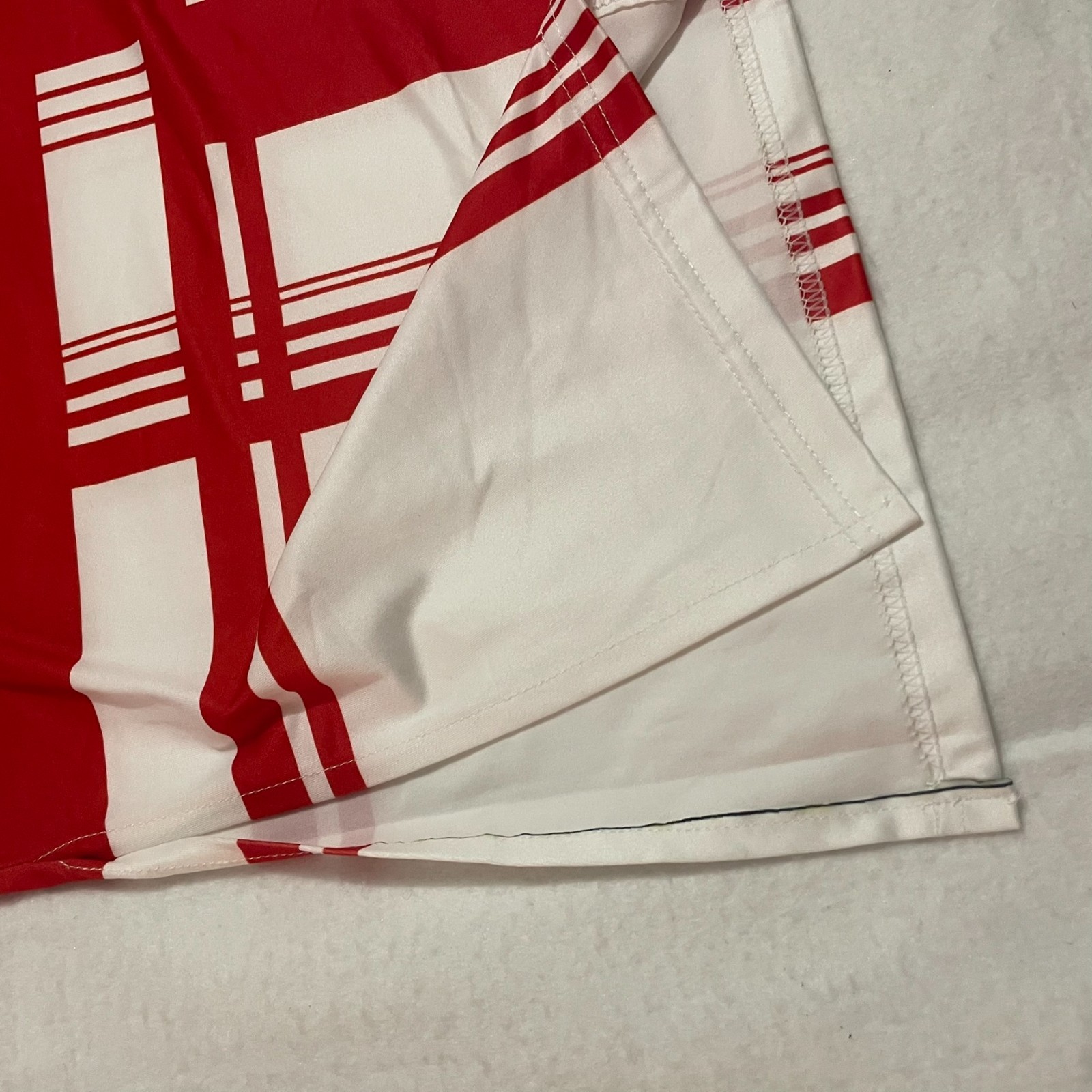 Women’s Red White Short Sleeve Shirt Size 1XL