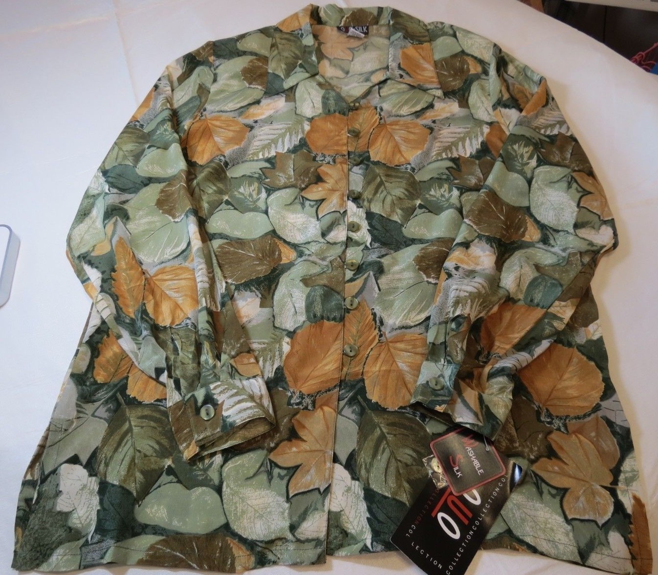 Quo-Silk Collection Womens Long Sleeve Button Up Shirt S small S/750209 Y23