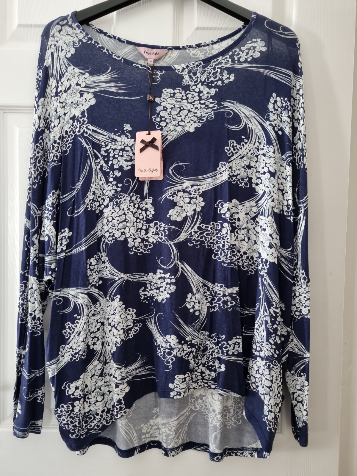 Phase Eight Emiko Batwing Top Size 18 Blue White Floral New With Tags BNWT