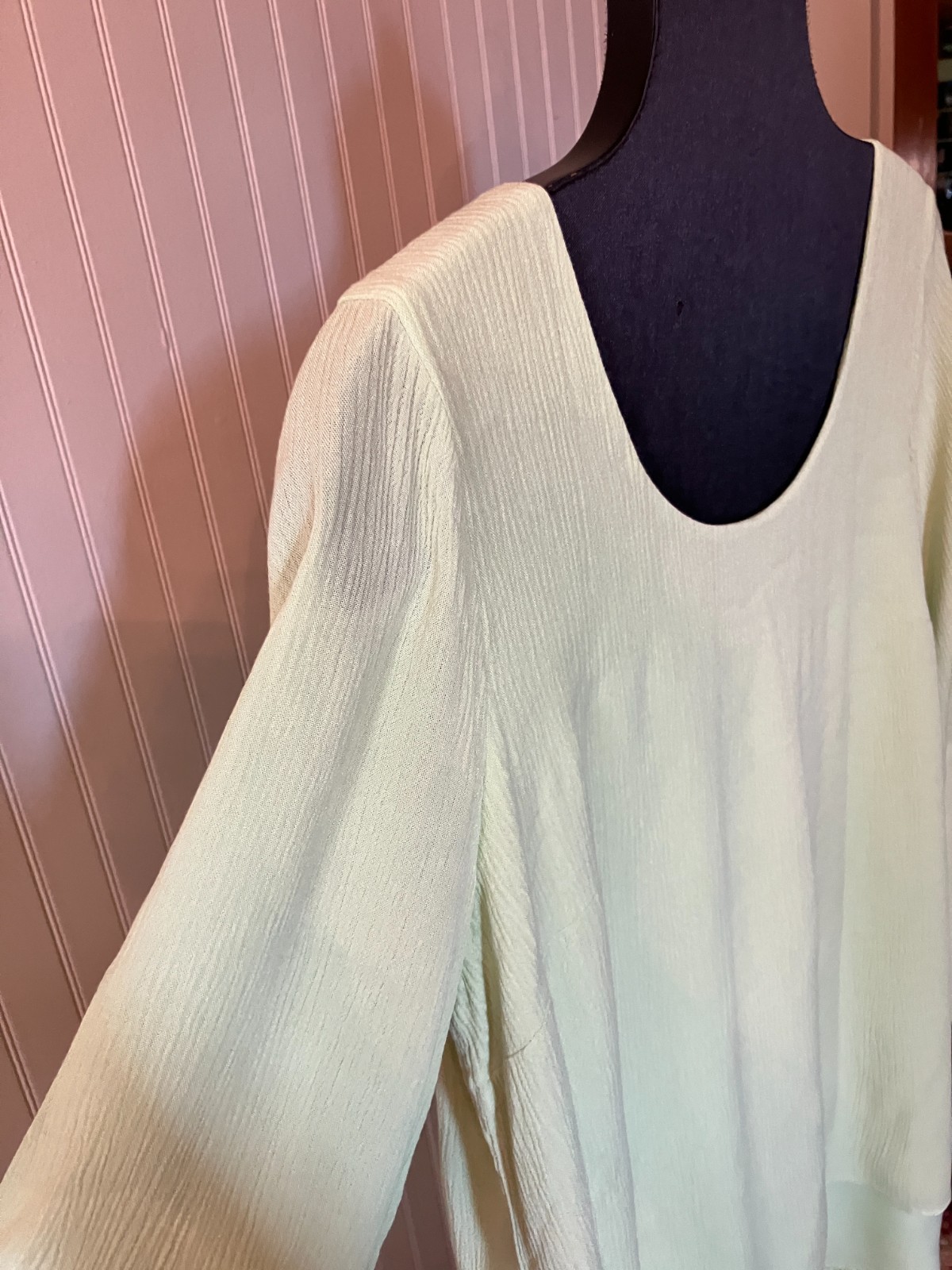 Soft Surroundings ~Lime Green ~Boho/Hippie/Coastal~Crinkle Gauze~Tunic Blouse ~L
