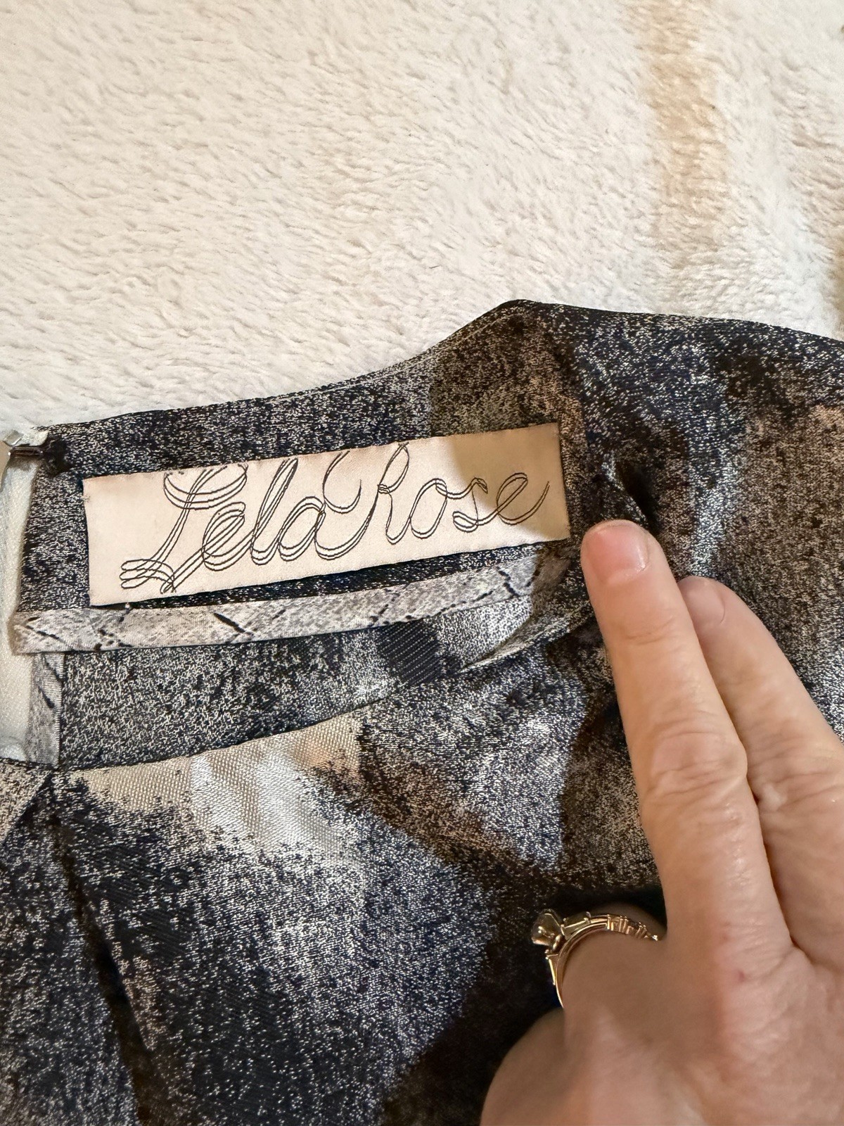 Lela Rose Black/silver Silk Blouse Glamorous Old Money Designer Peplum Back Zip