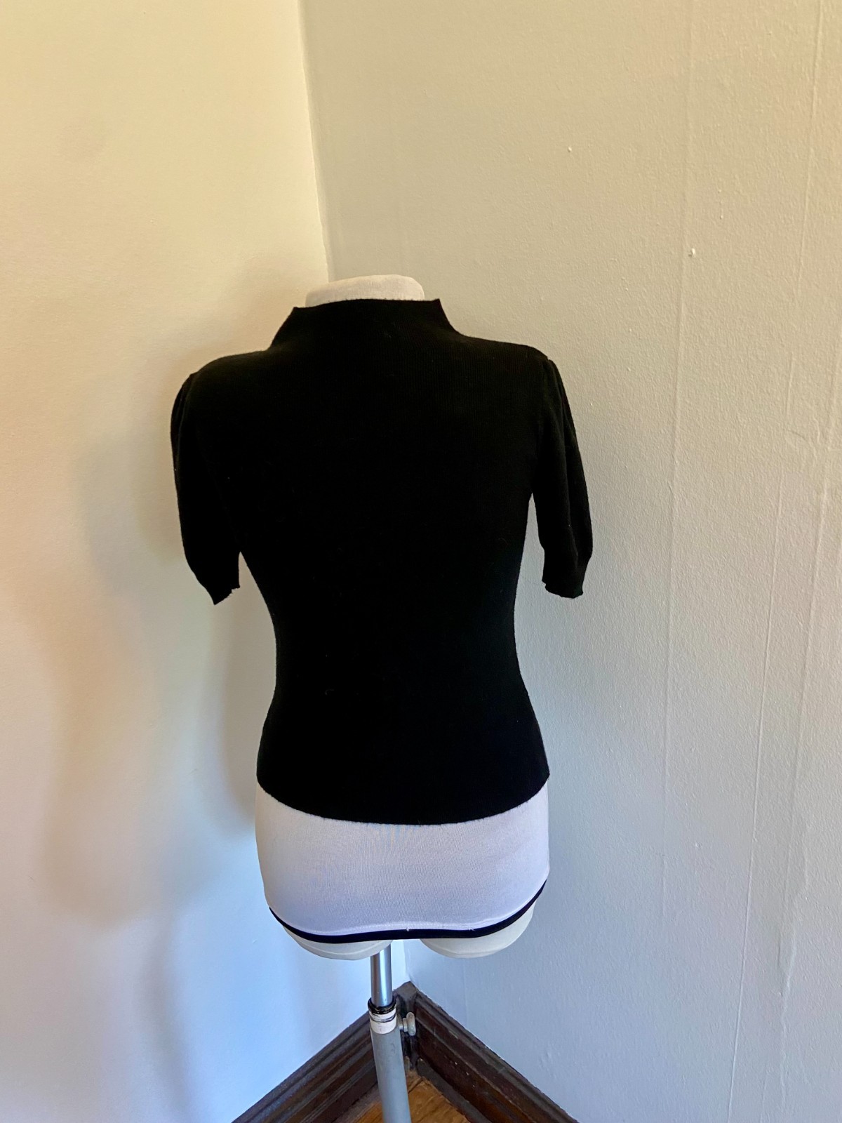 Black Ribbed Mock Neck Short Sleeve Knit Top Med Soft Sweater Light Weight Stret
