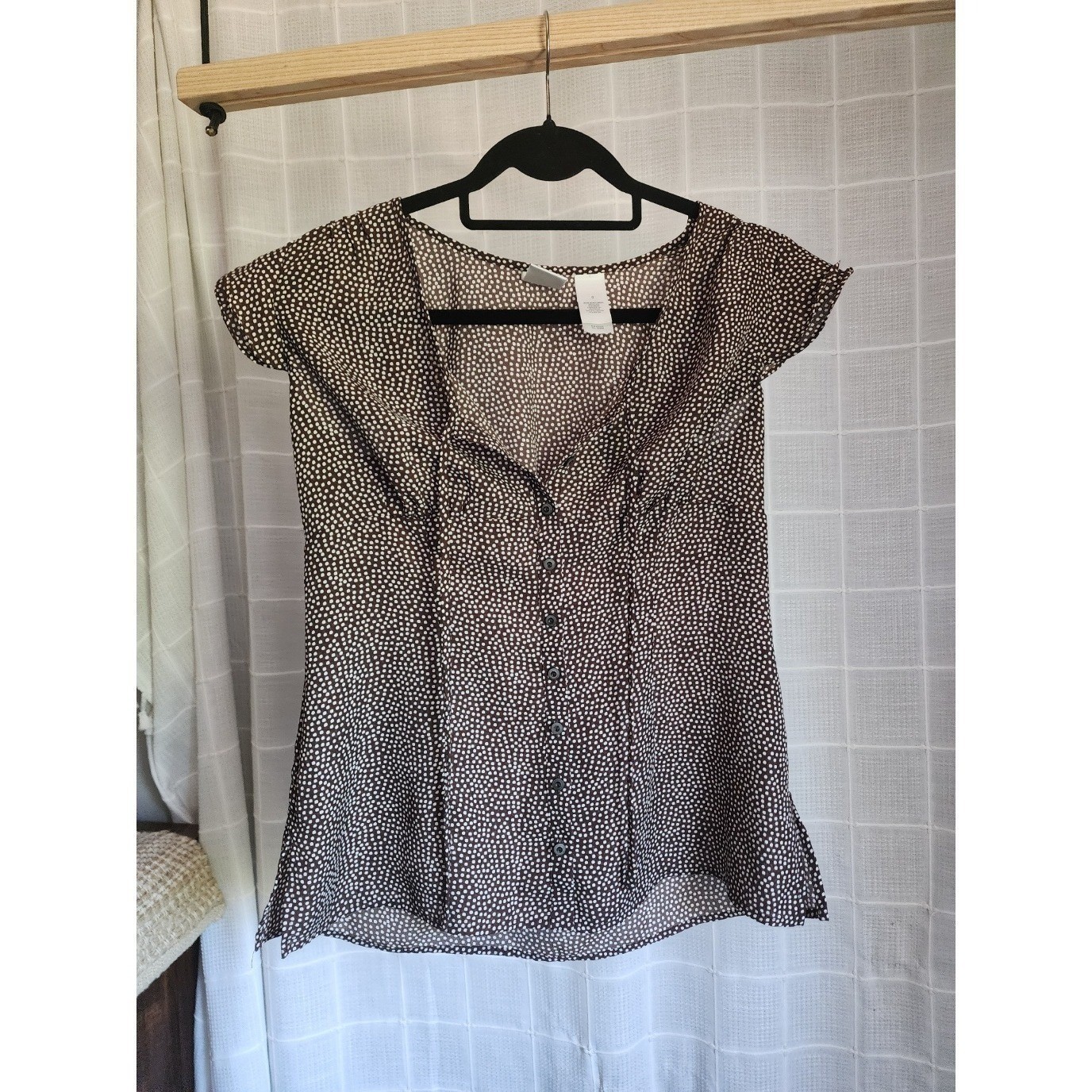 Emma James Brown Polka Dot Blouse Size 6 Short Cap Sleeve Tie Neck Button Front