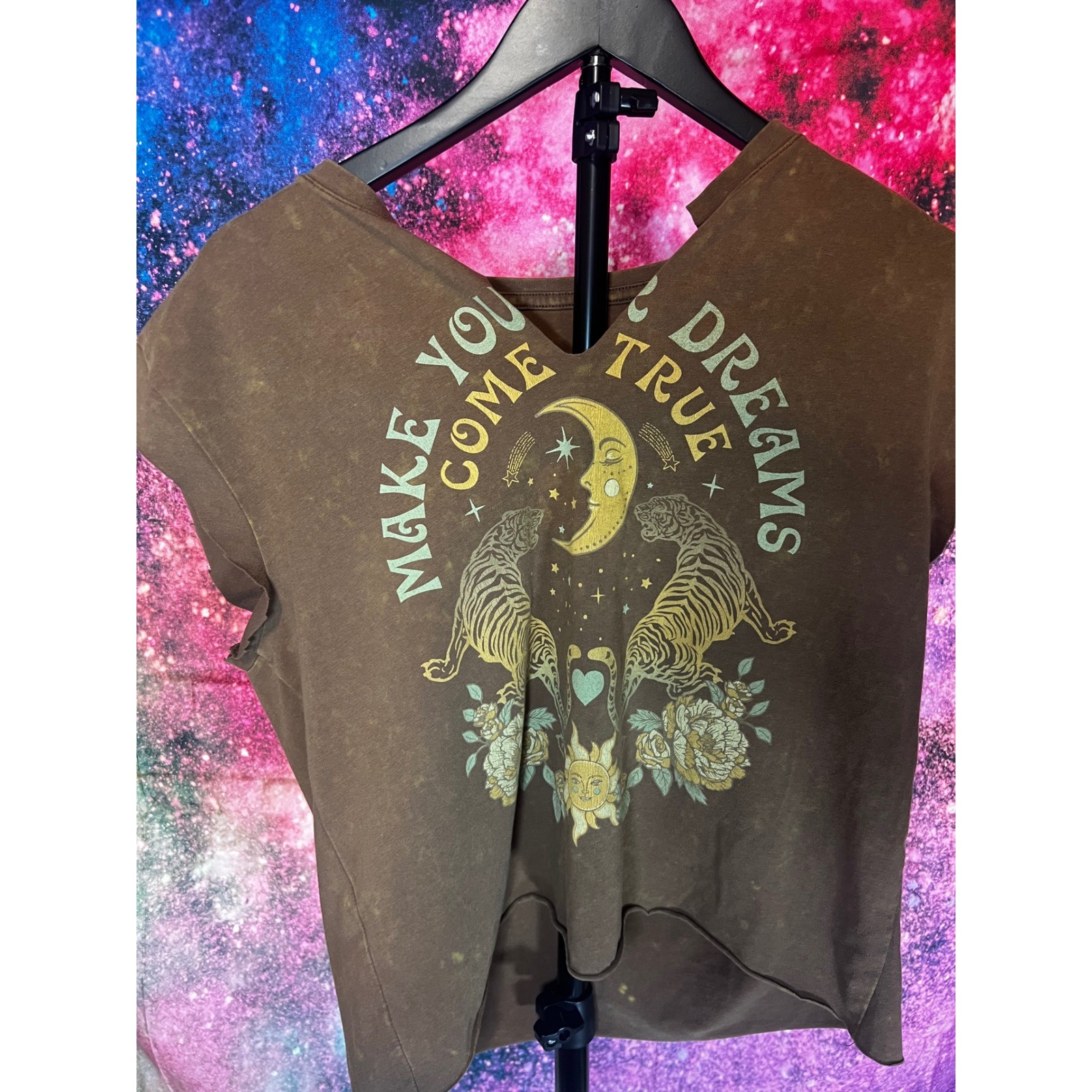 Social Culture Brown Graphic T-Shirt Dreams Come True Celestial Tiger Medium