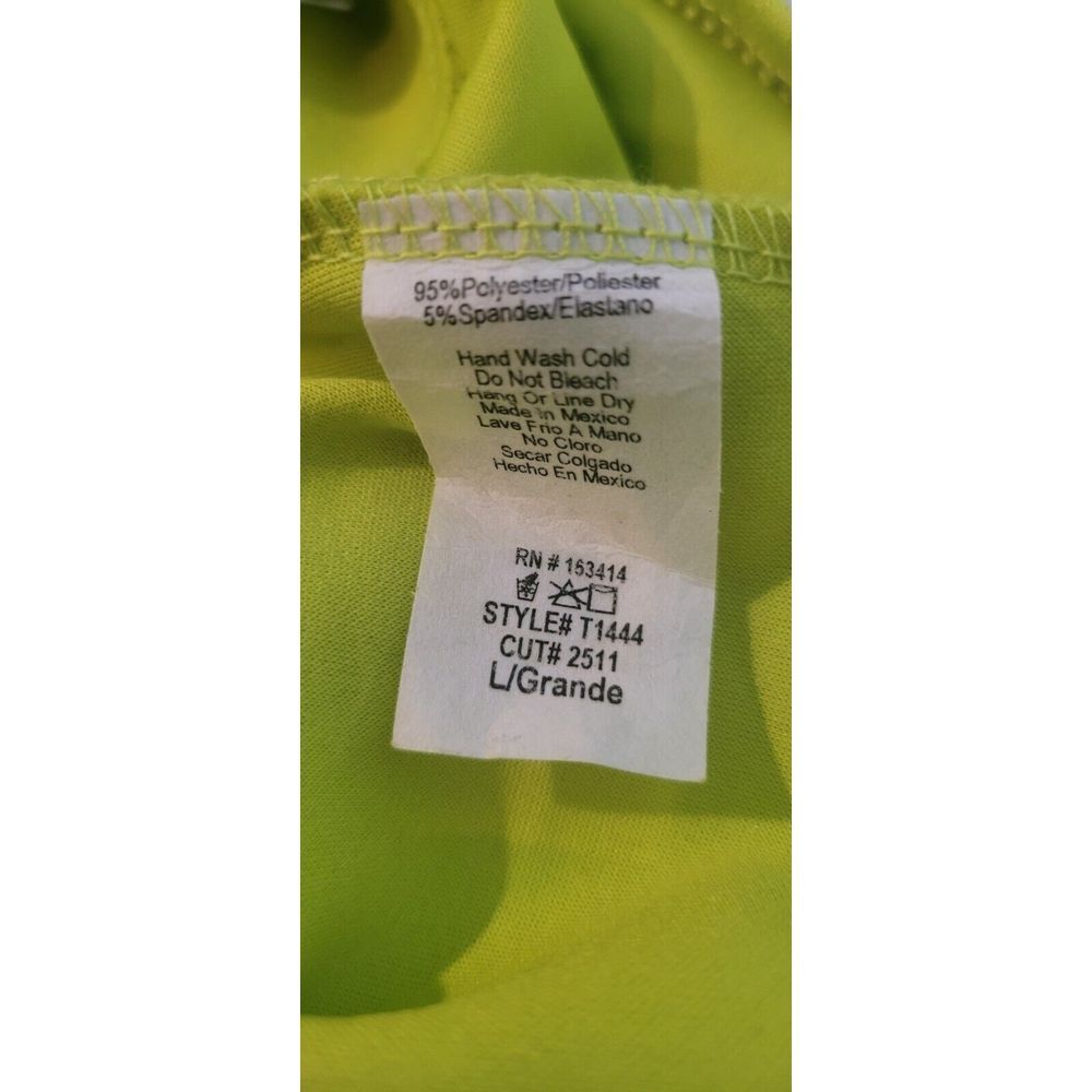 21 Saint Halter Crop Top NWT Chartreuse Size Large A1/A2