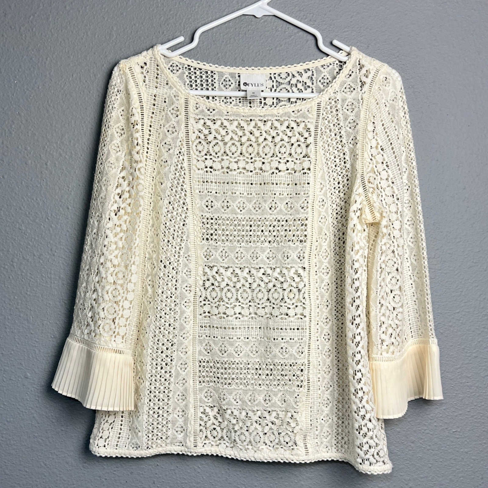 Stylus Lace Crochet Bell Sleeve Sheer Blouse Cream Size M Cottagecore Victorian