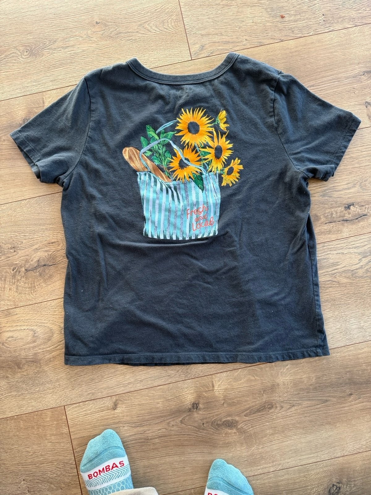 Women’s lot shirts