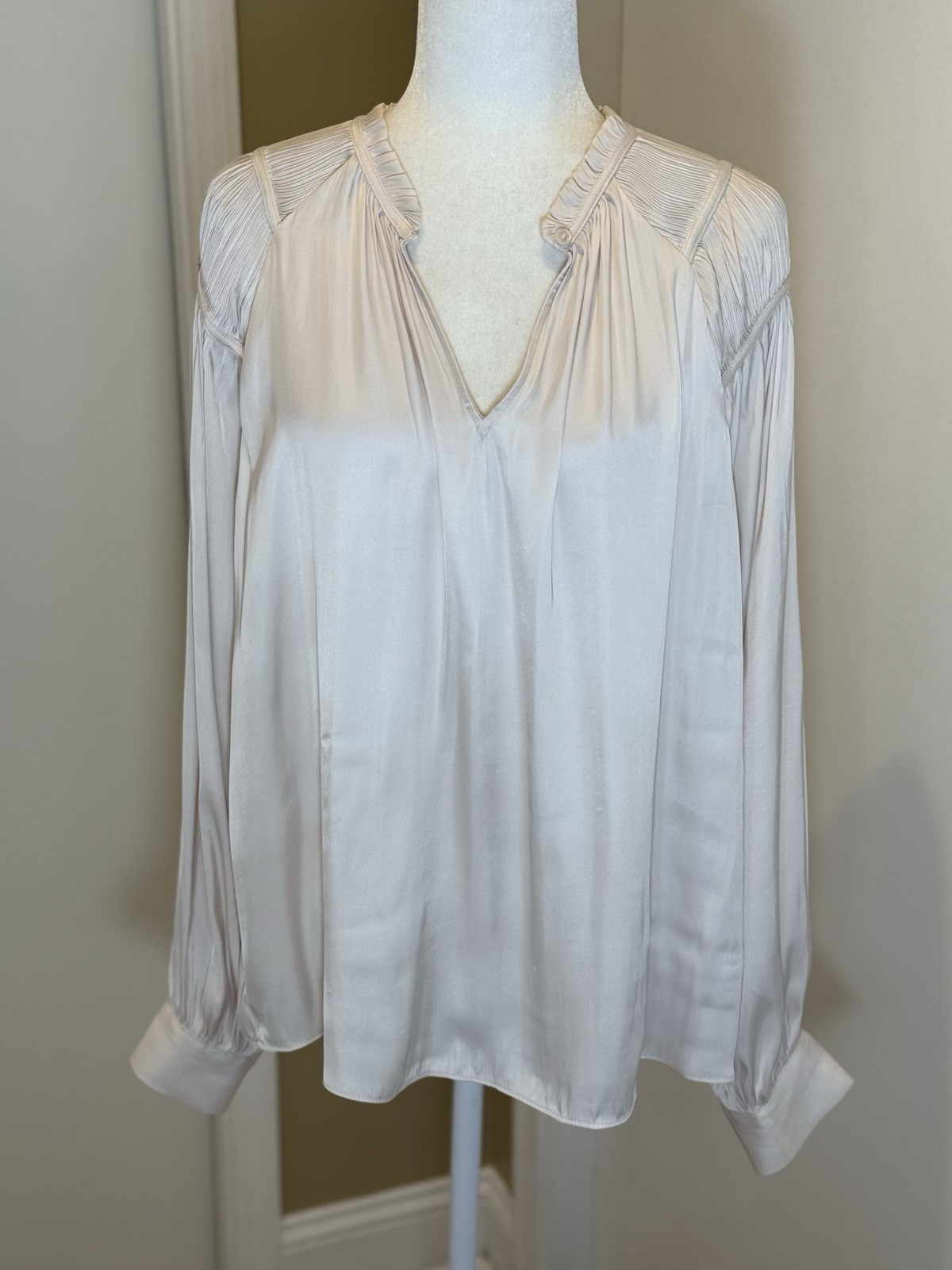 Rachel Zoe Satin Blouse XL Ivory Poet Sleeve Smocked Pleated Regal Coquette
