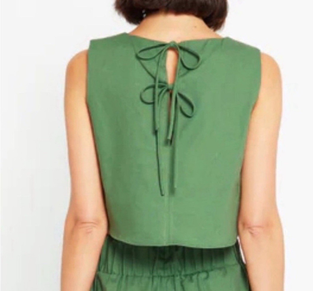 KOURT Green Willow Linen Blend Cropped Top Tie BackSize L