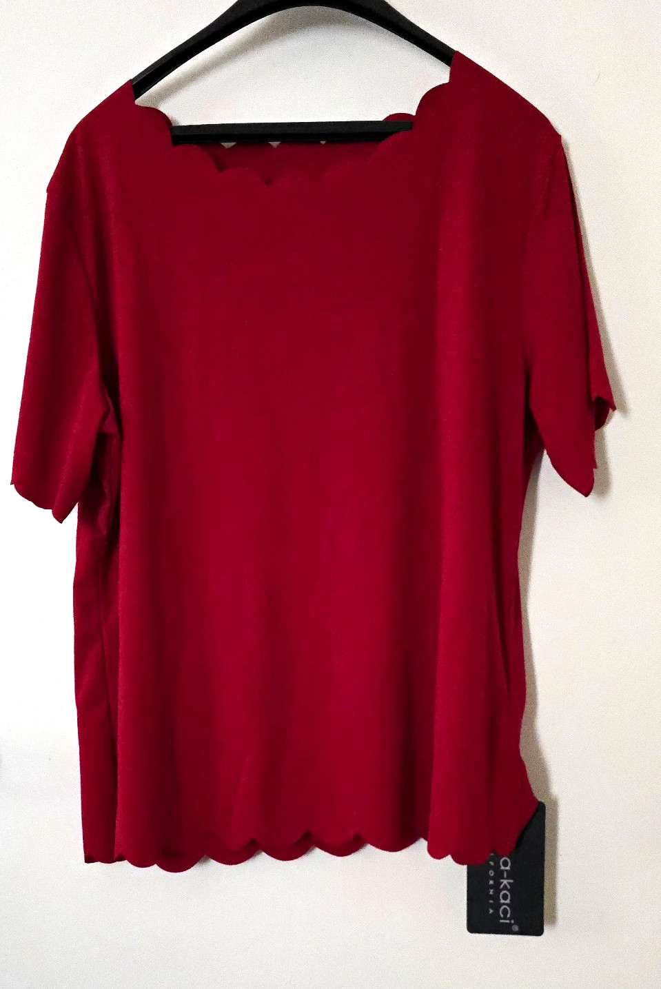 Anna-Kaci Burgundy Solid Scalloped Scoop Neck Short Sleeve Top Plus 1XL