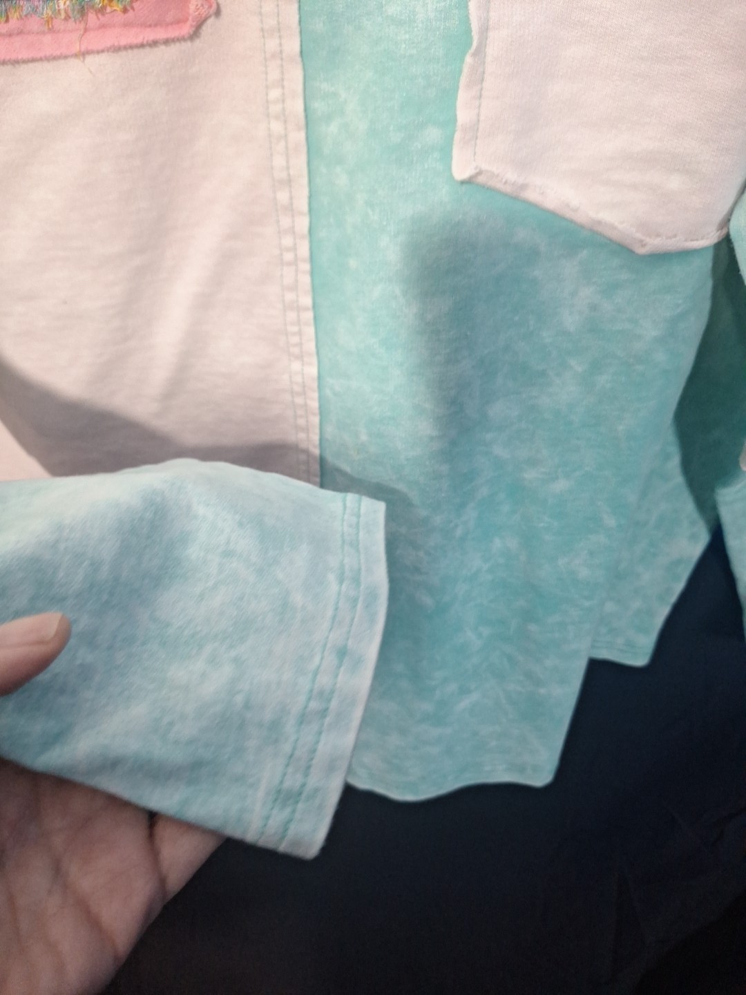 Sage + Fig Boho Sweatershirt Green White Pink Patches Long Sleeve Small 1…